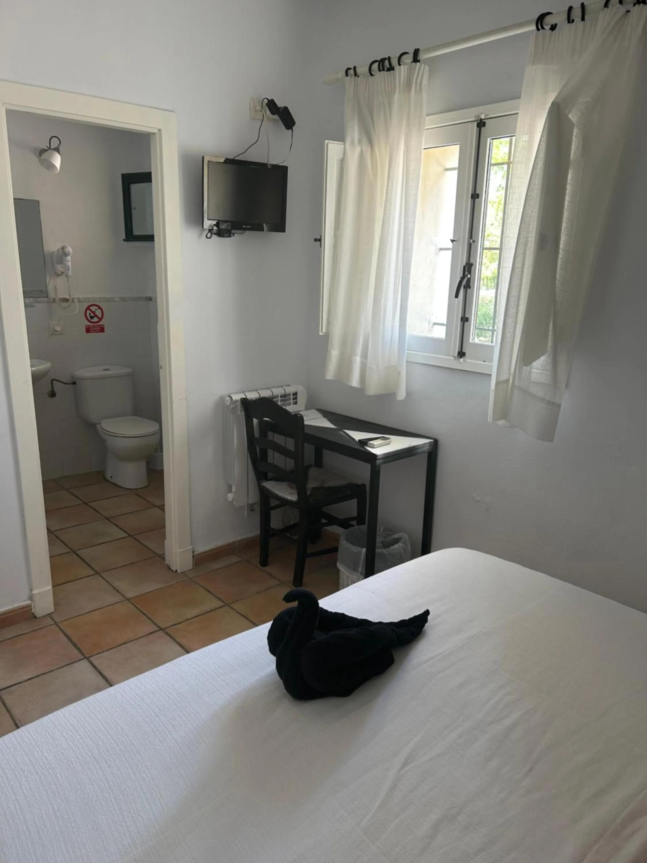 Bed in Hotel Rural Castillo de Biar Finca FANECAES