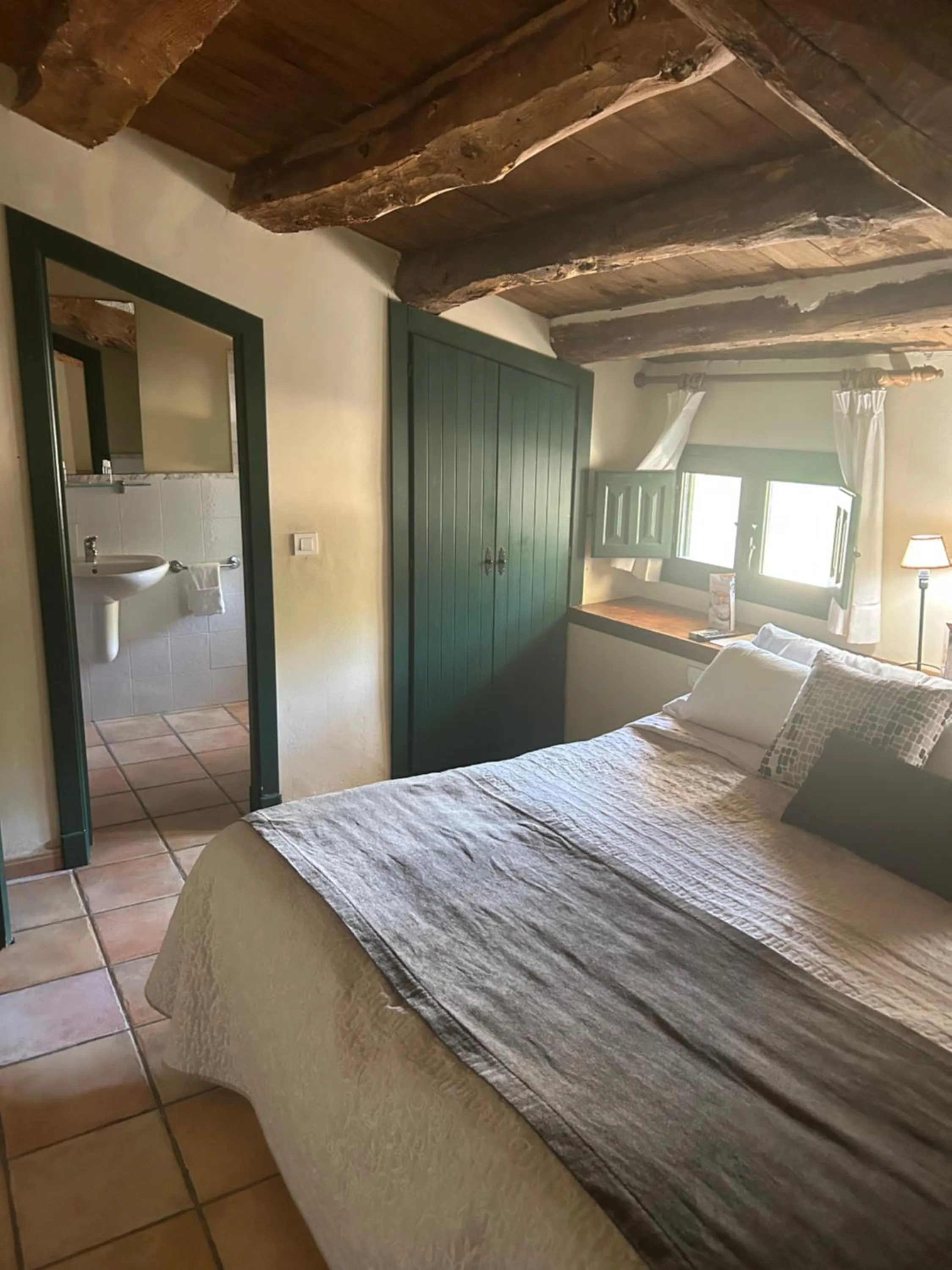 Bed in Hotel Rural Castillo de Biar Finca FANECAES