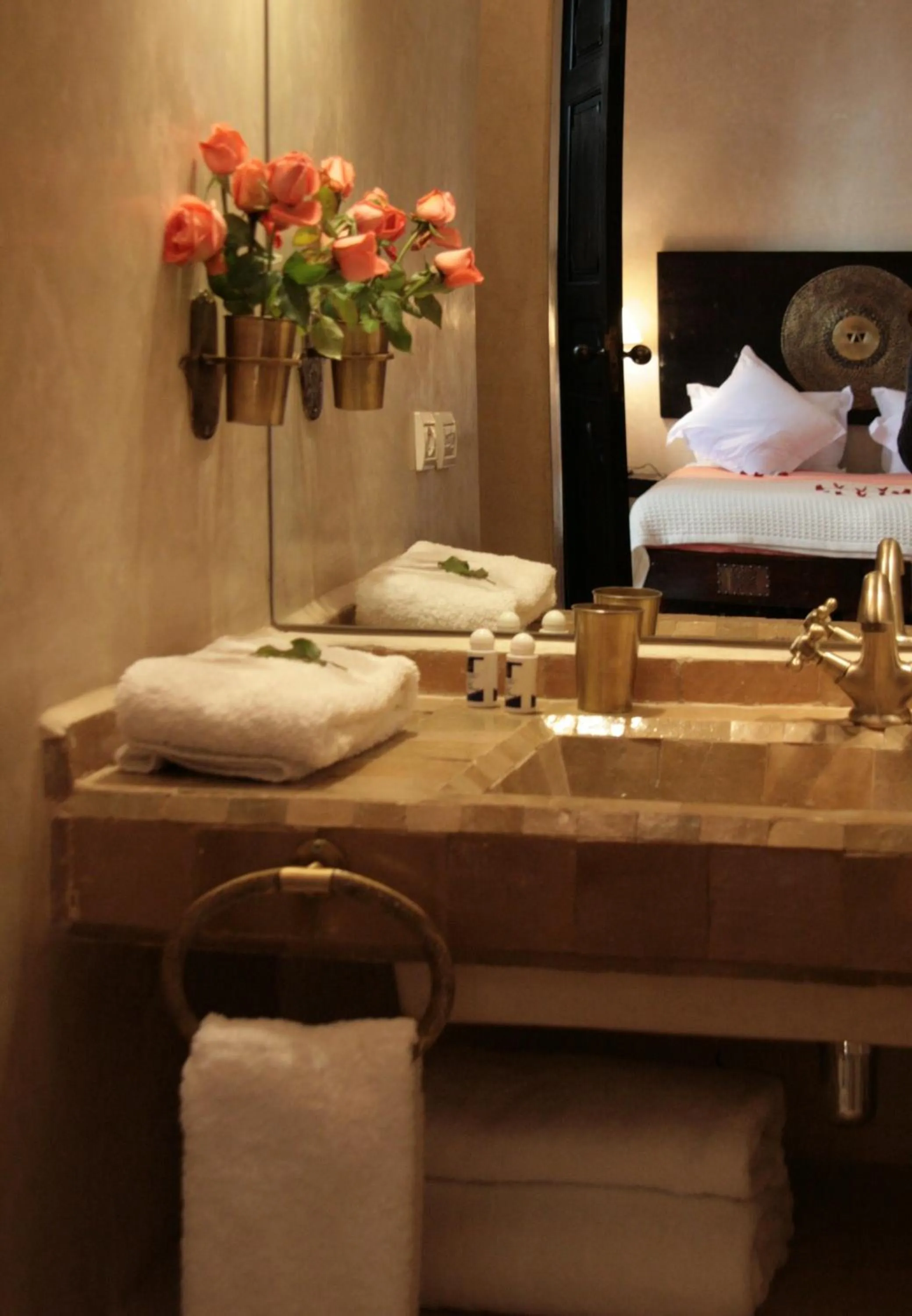 Toilet, Bed in Riad Diana