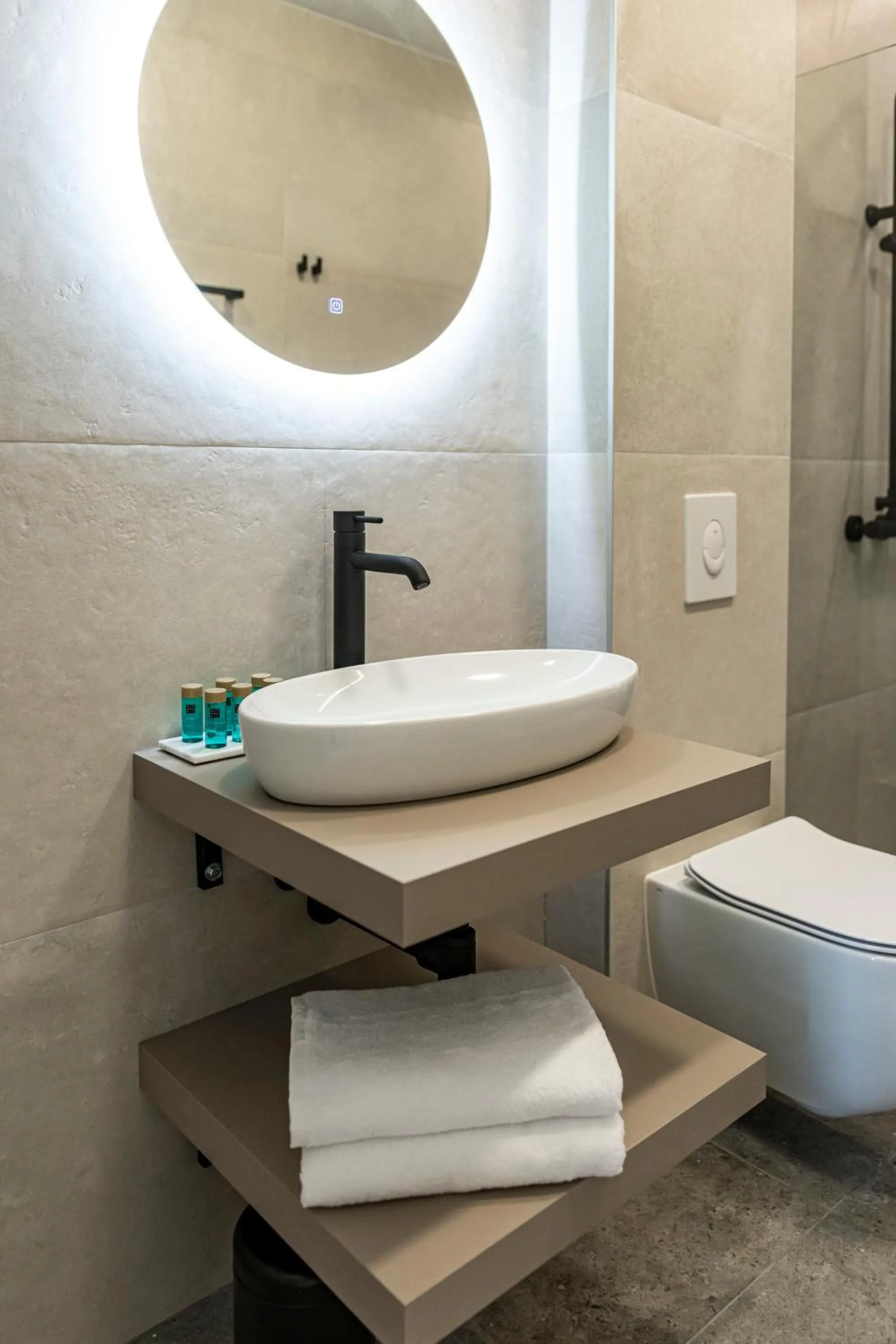 Toilet in "Villa AnMari" The Cavtat View Residence