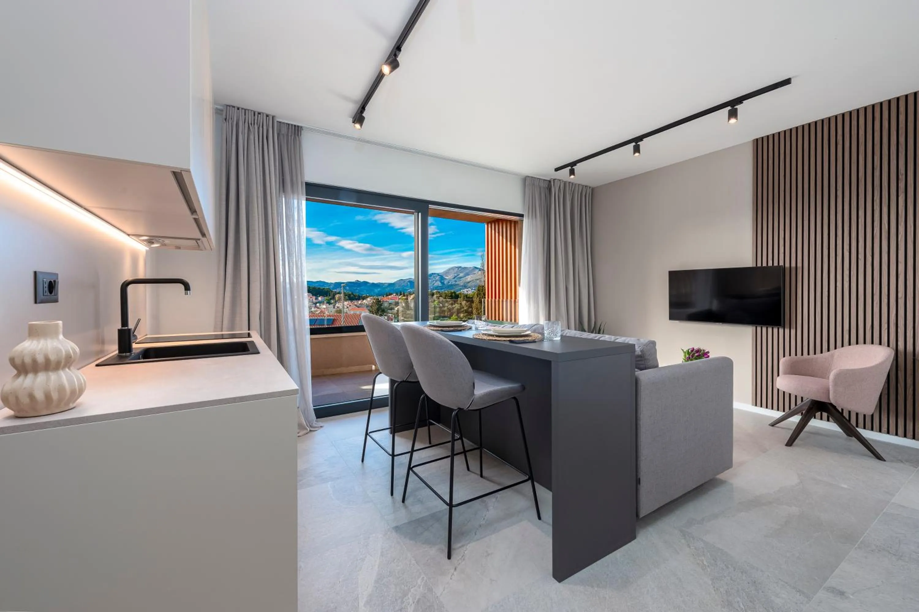 TV and multimedia in "Villa AnMari" The Cavtat View Residence