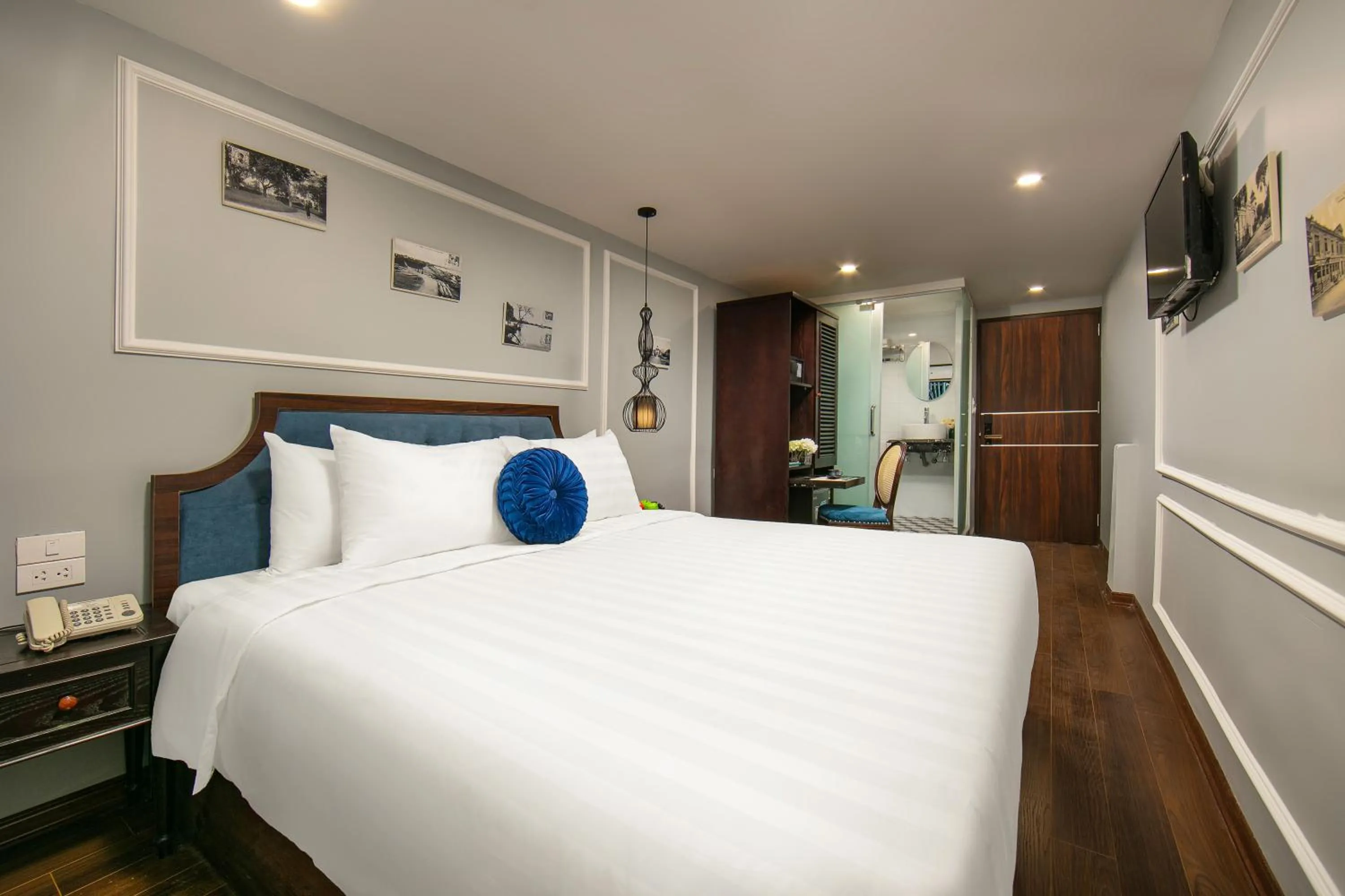 Bed in La Renta Hotel & Spa