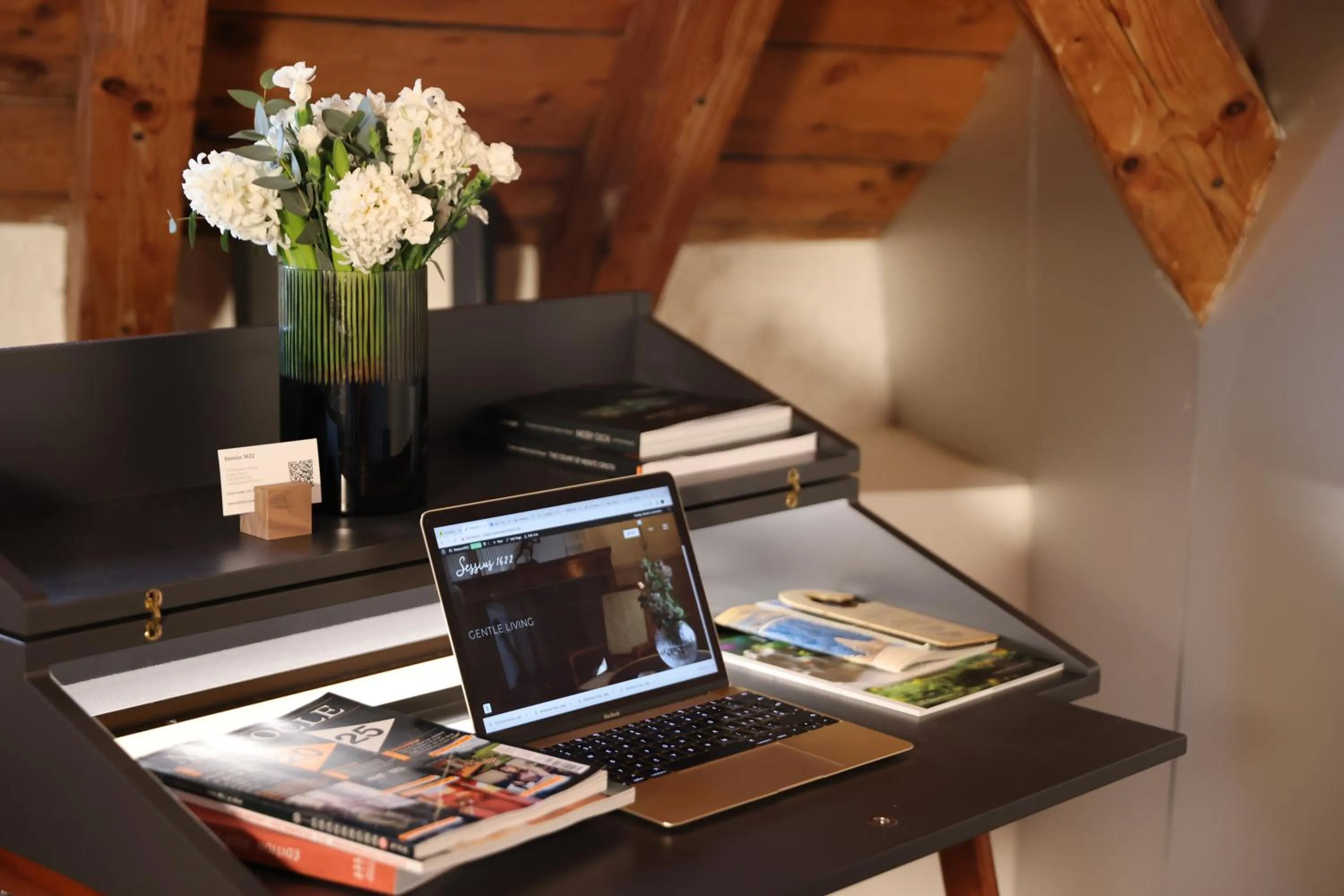 Seating area in Sessius1622