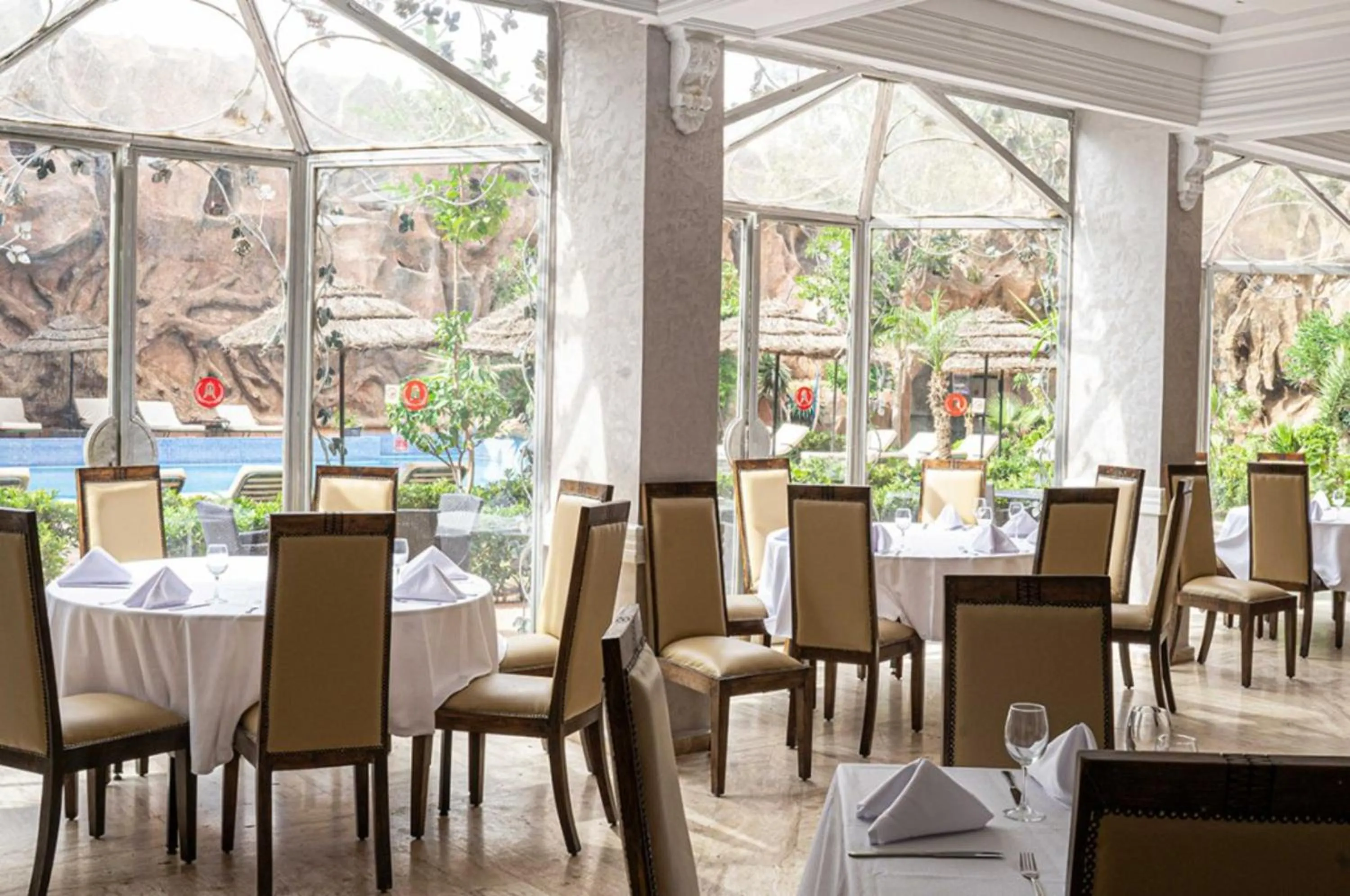 Restaurant/places to eat in Imperial Holiday Hôtel & spa