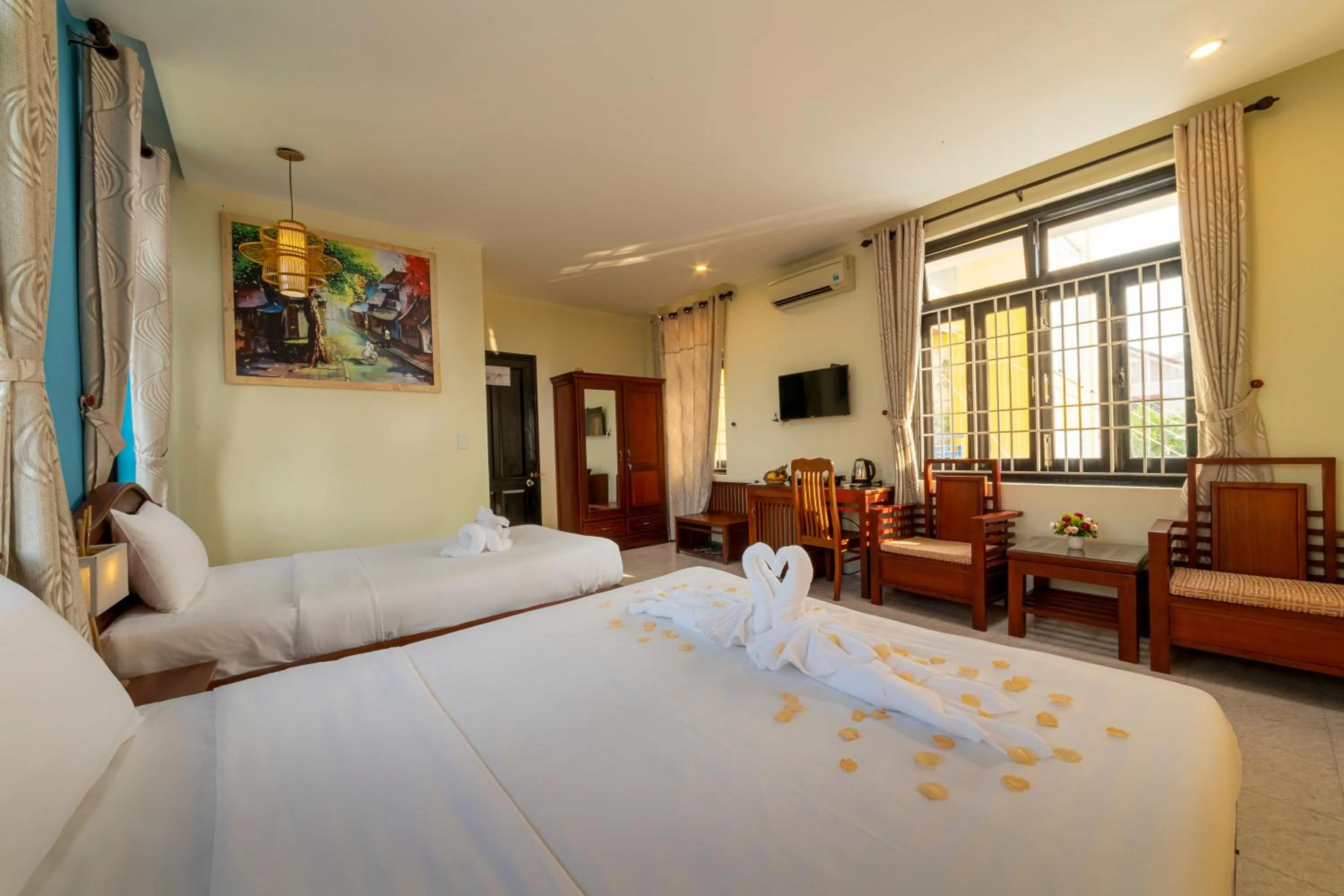 Photo of the whole room, Bed in Hoi An Heart hostel Villa - Bespoke