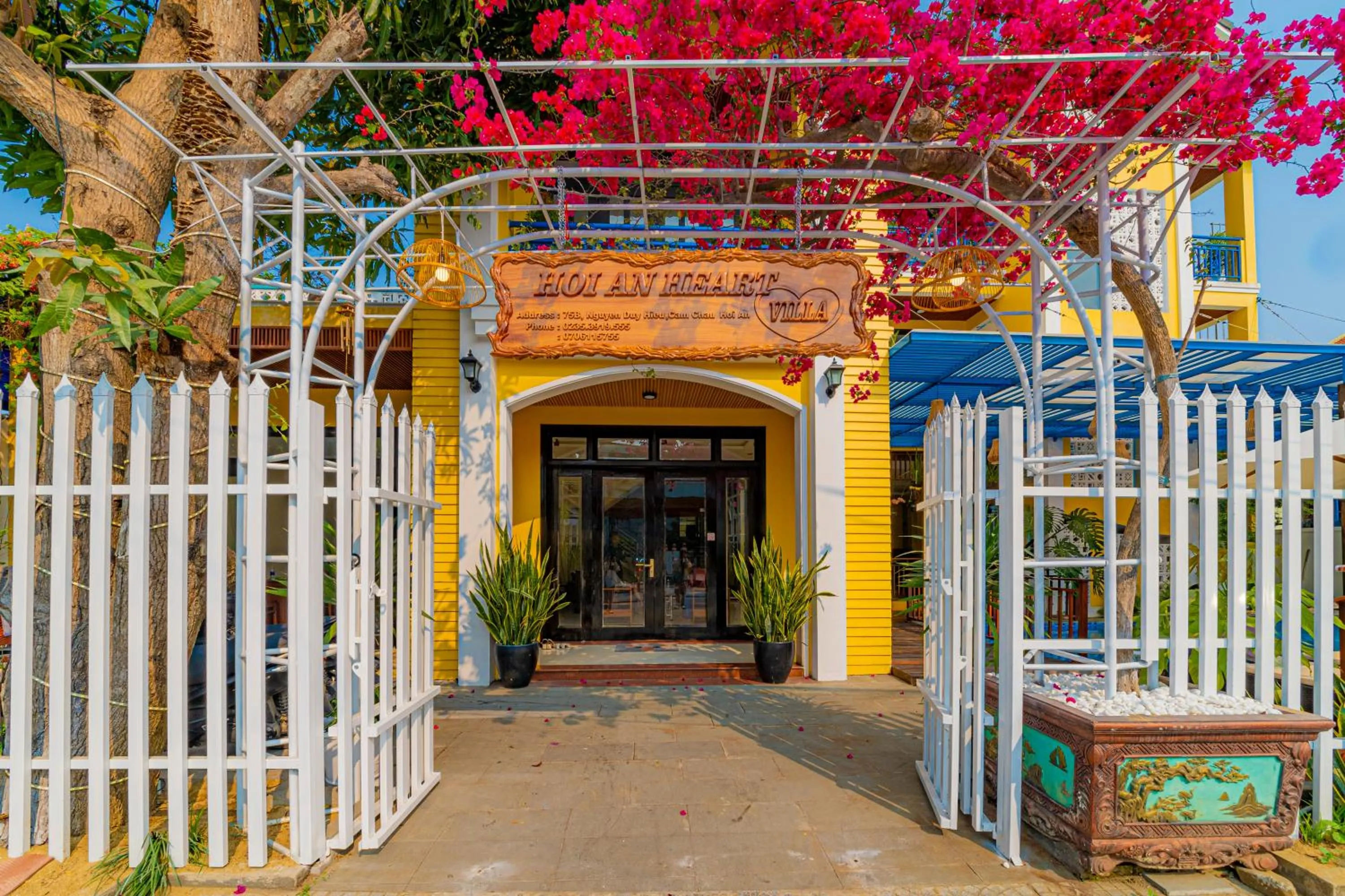 Facade/entrance in Hoi An Heart hostel Villa - Bespoke