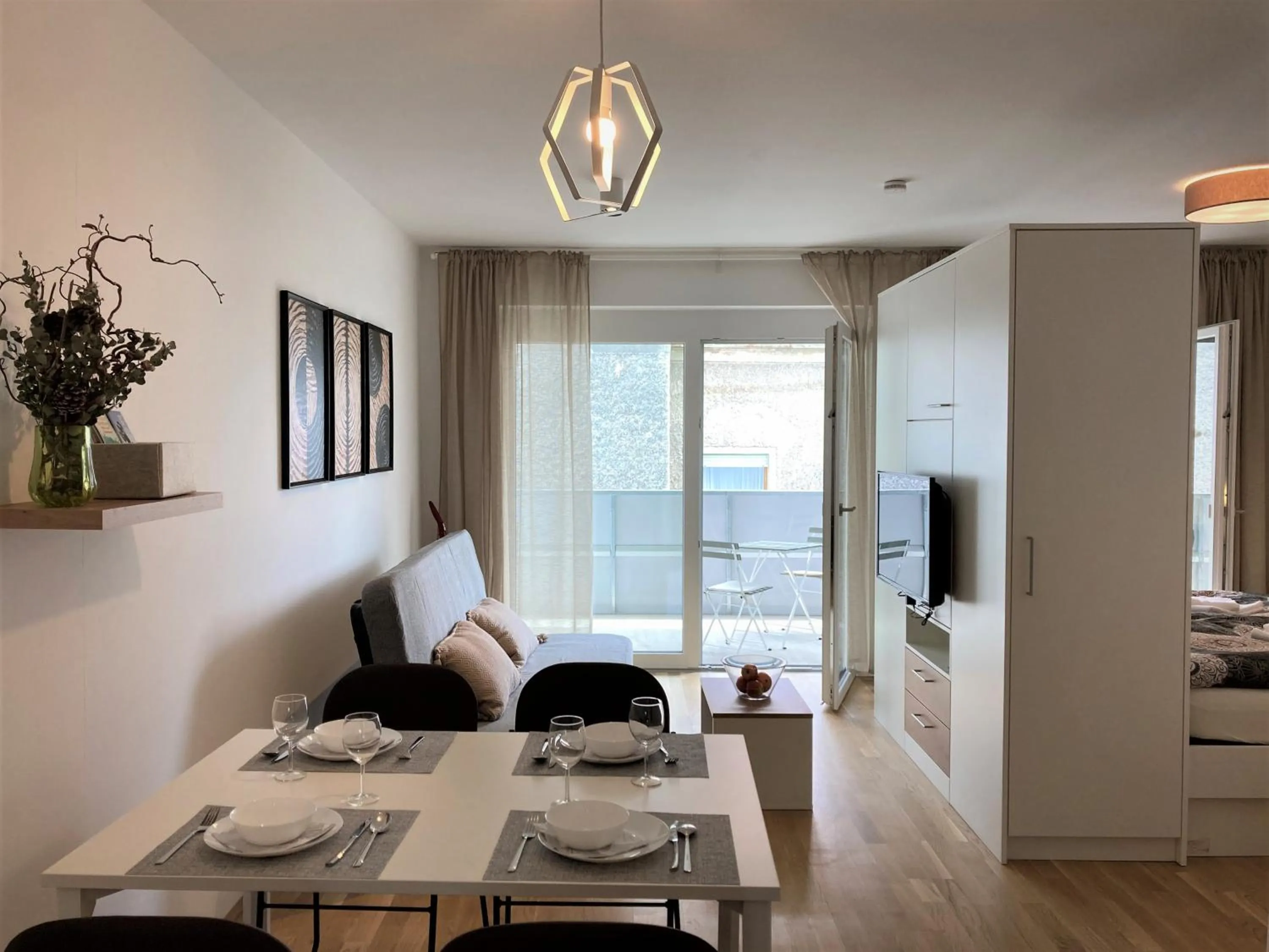 Bed in Reload by BestChoice - Parking - Self Check-in