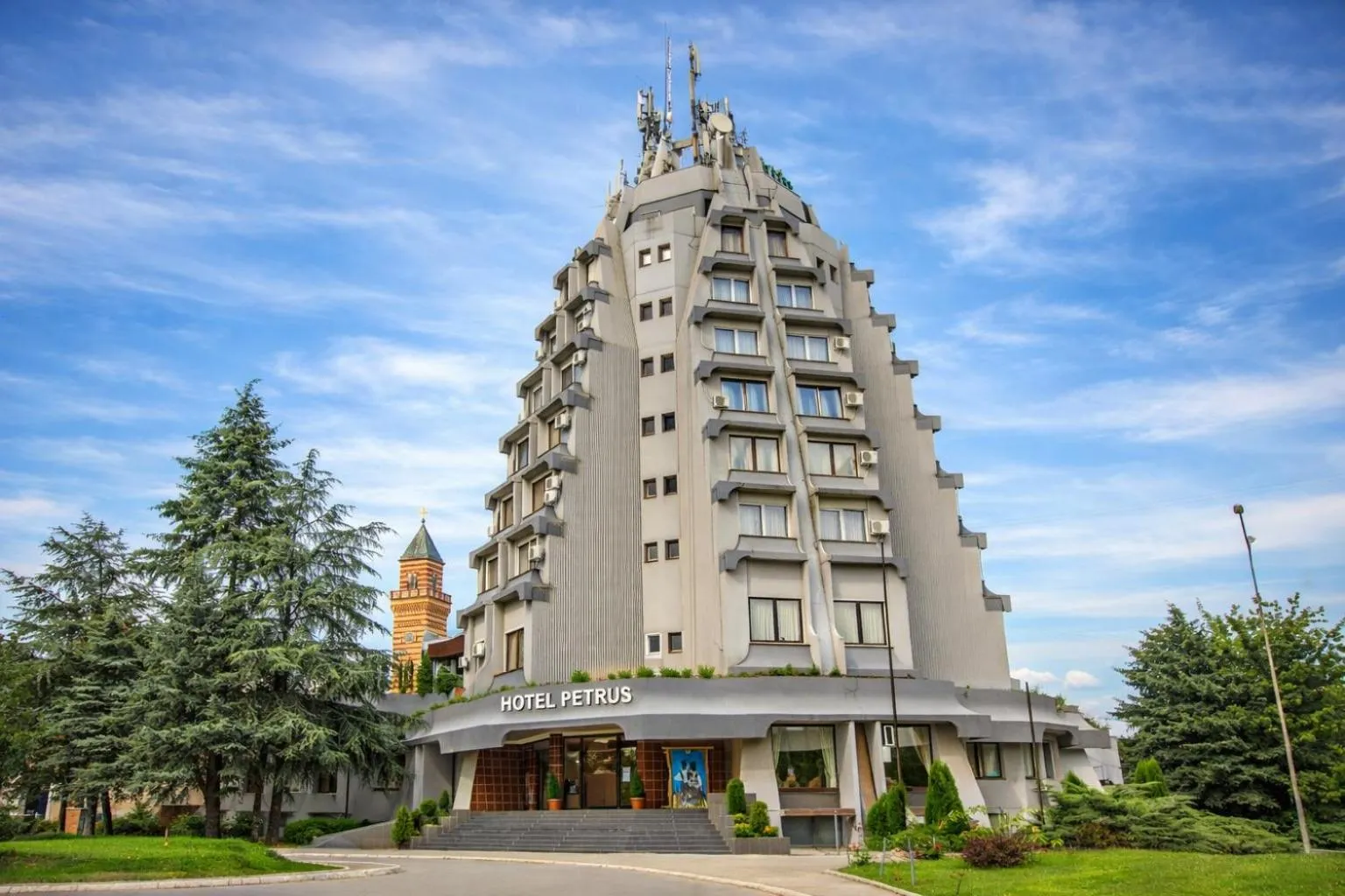 Property building in Hotel Petrus