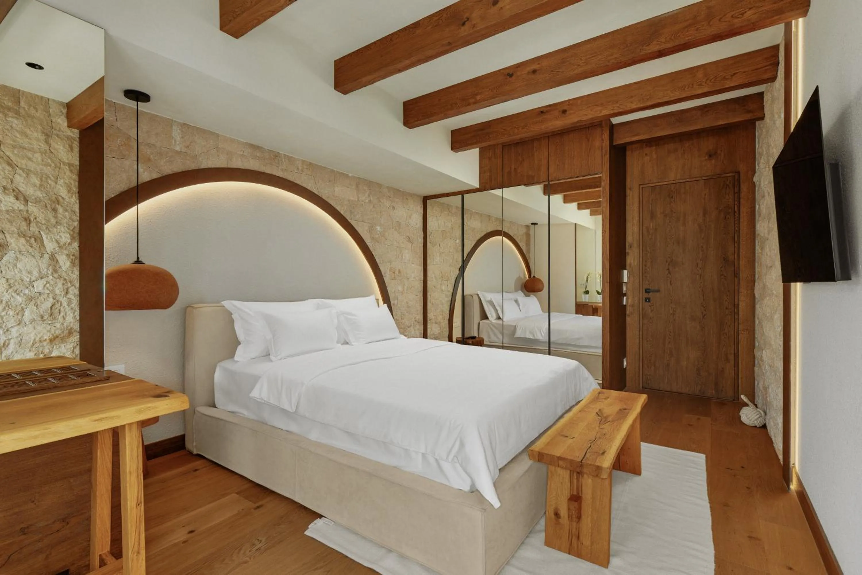 Bed in Hotel Forza Mare