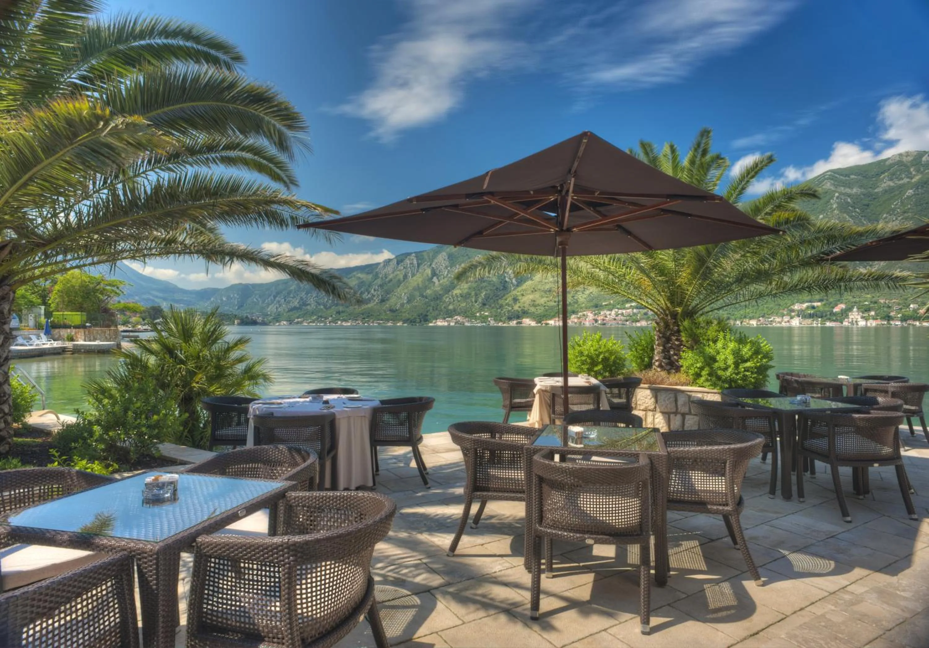 Restaurant/places to eat in Hotel Forza Mare