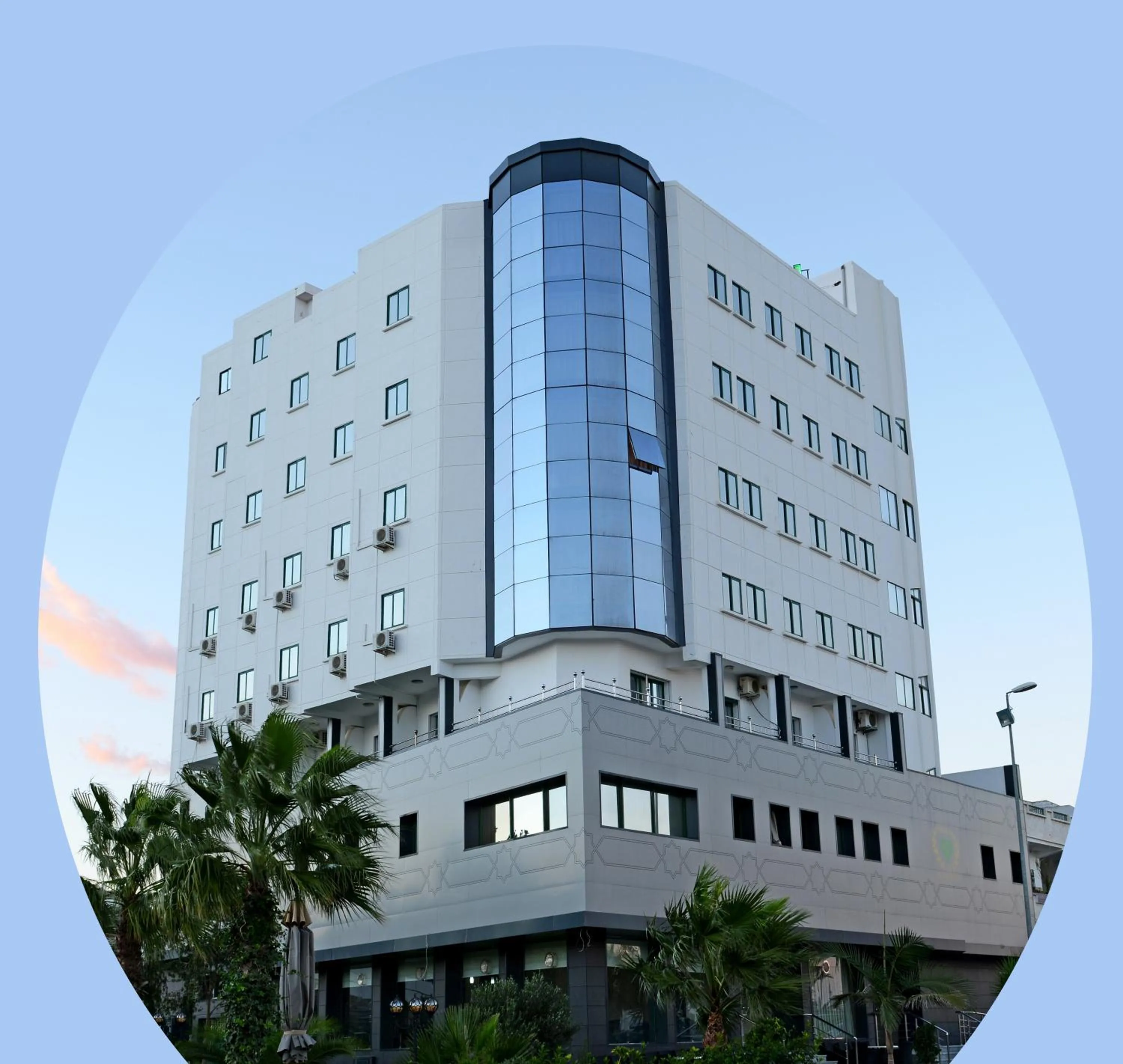 Property building in El Yacouta