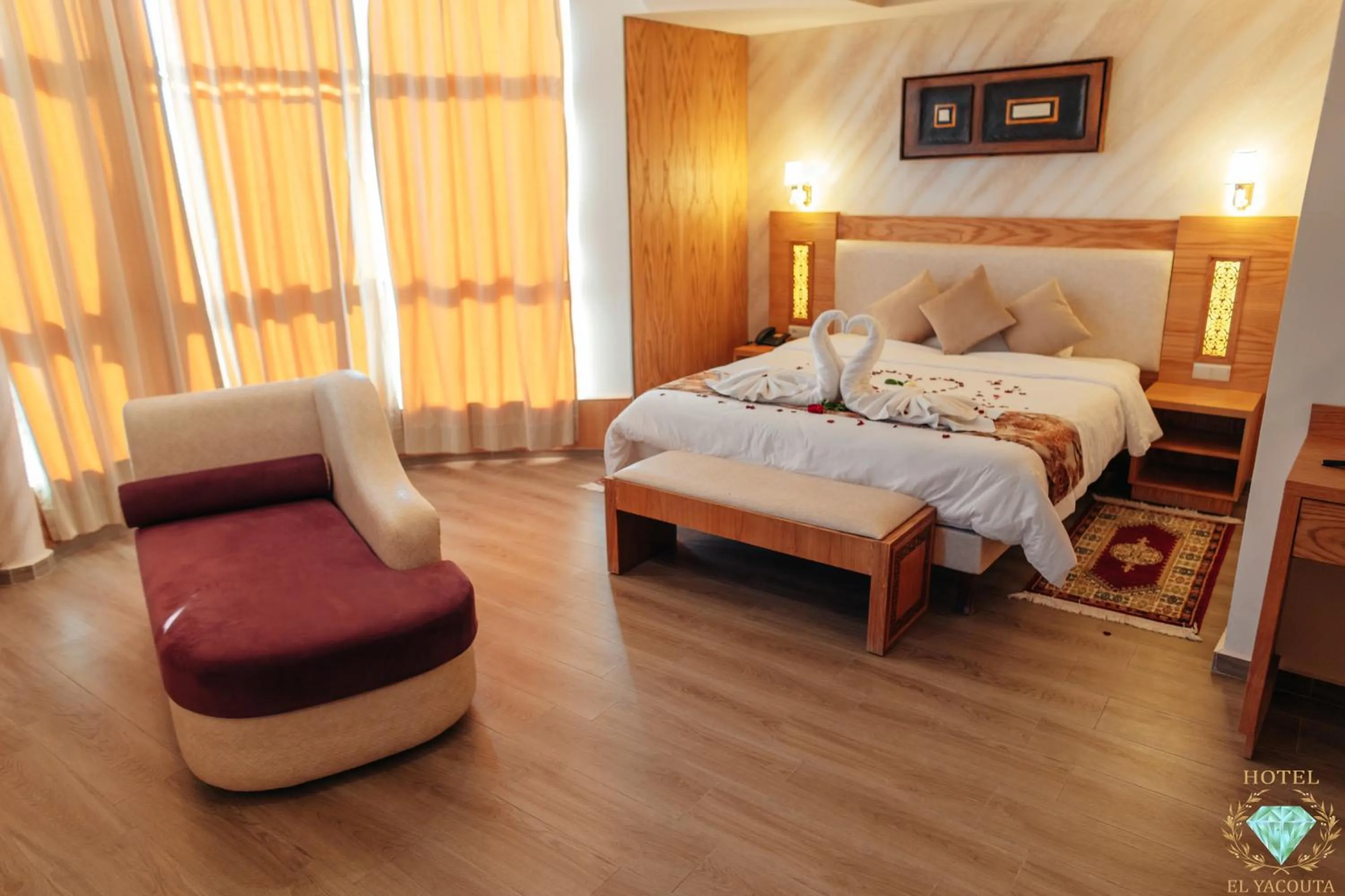 Photo of the whole room, Bed in El Yacouta