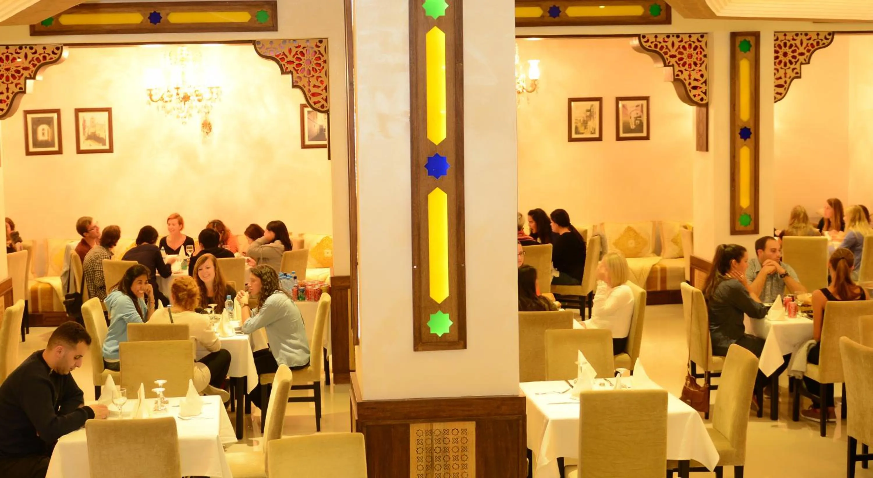 Restaurant/places to eat in El Yacouta