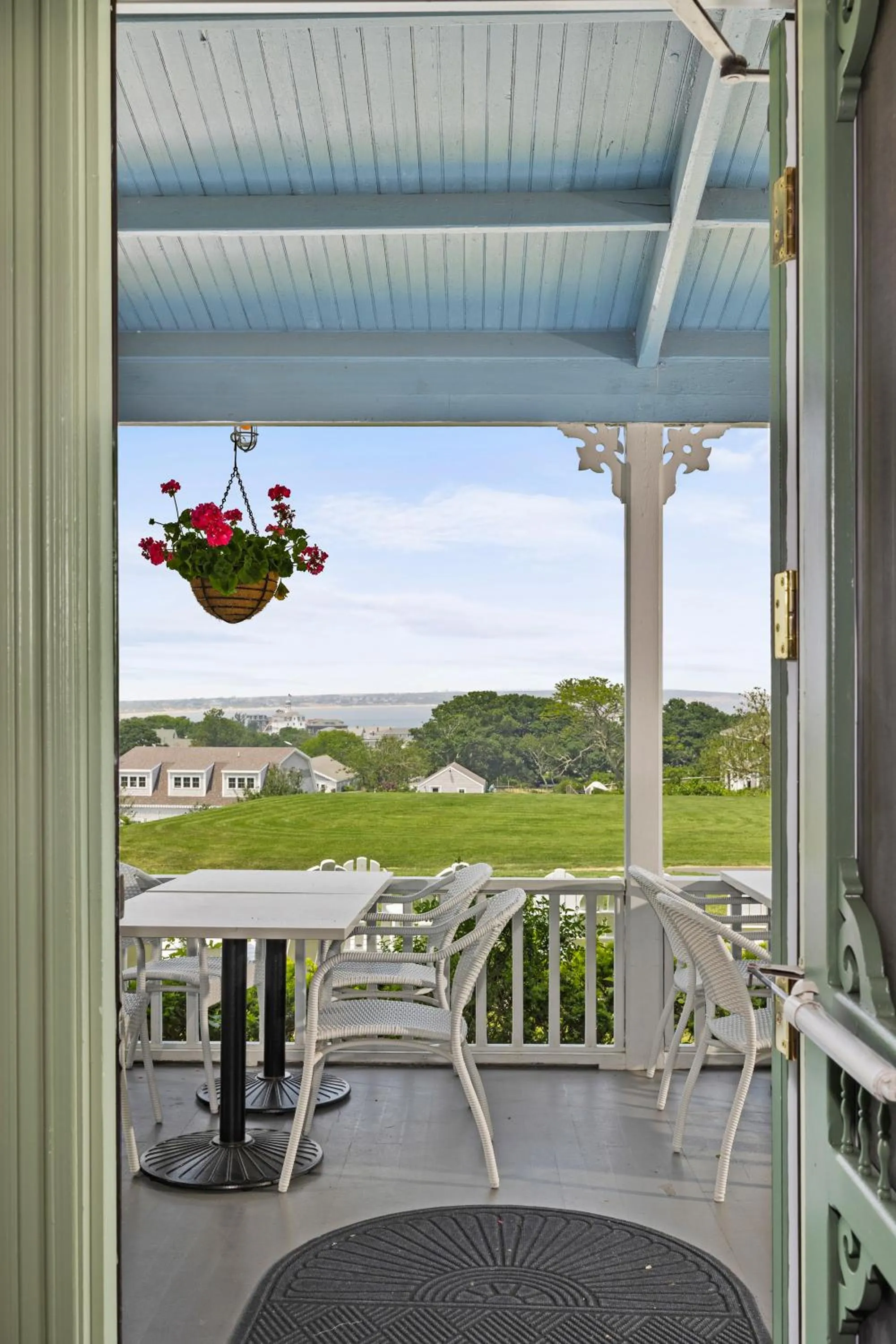 Restaurant/places to eat in Atlantic Inn