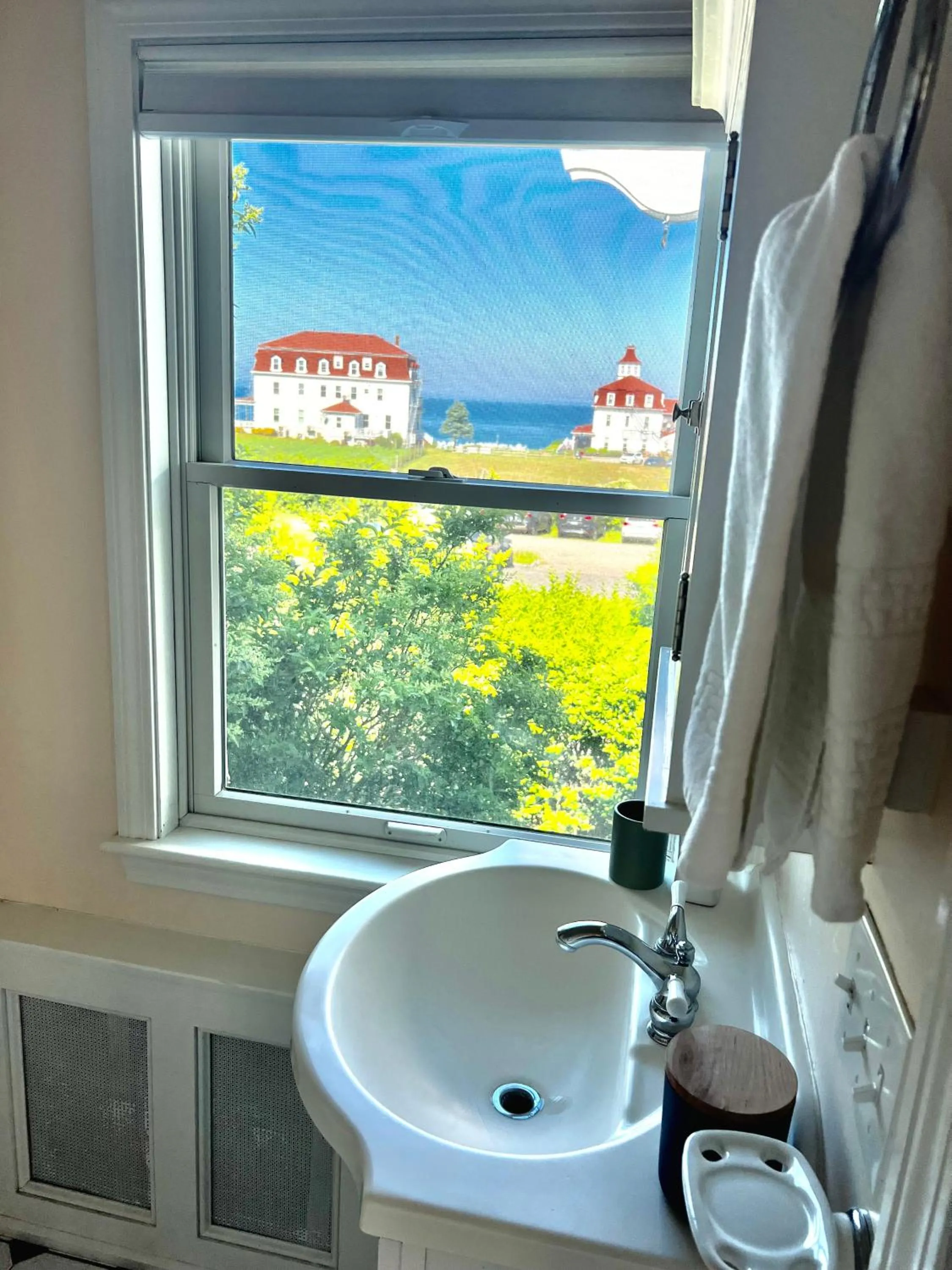 Bathroom in Atlantic Inn