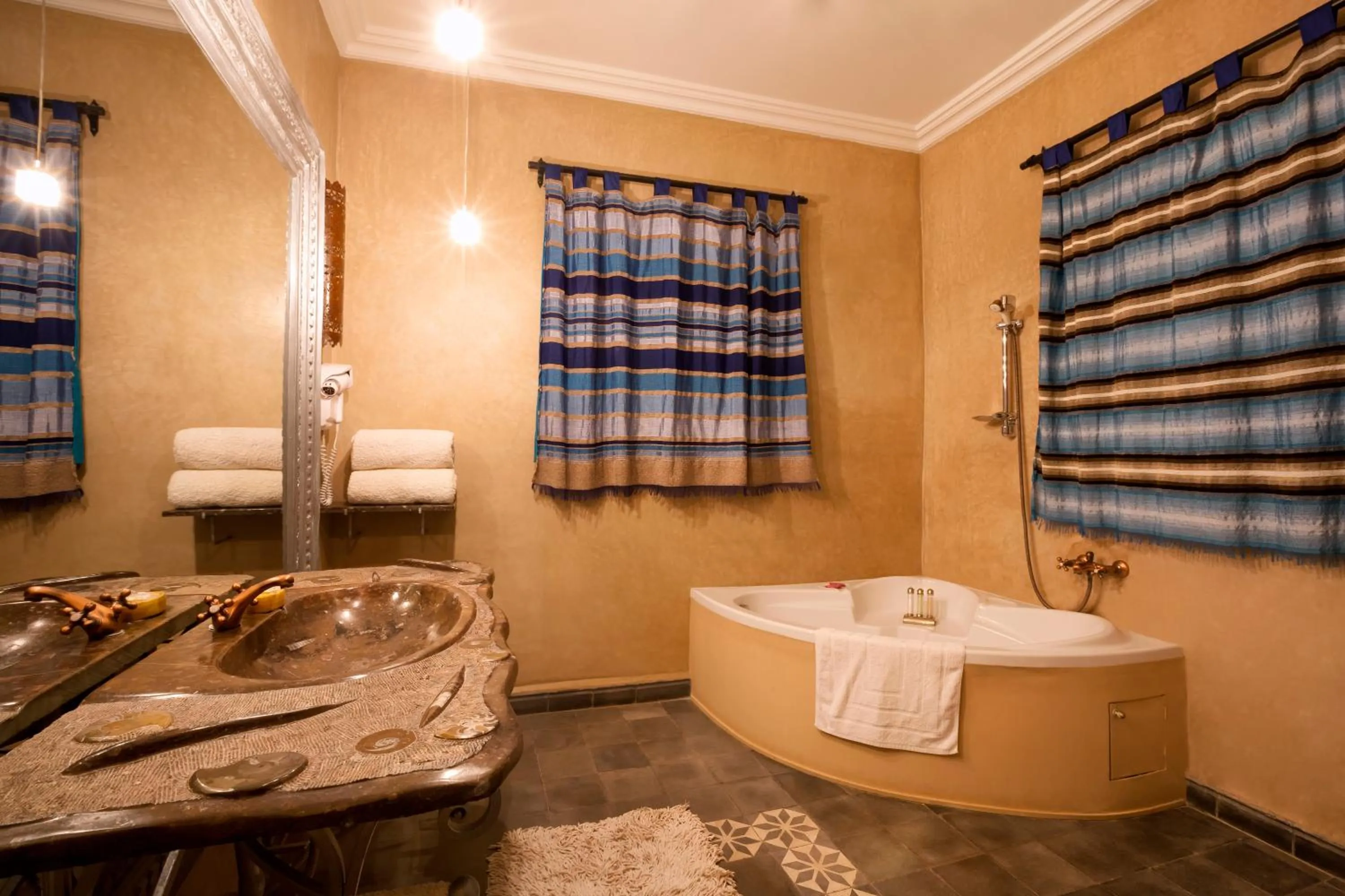 Bathroom in Sultana Royal Golf