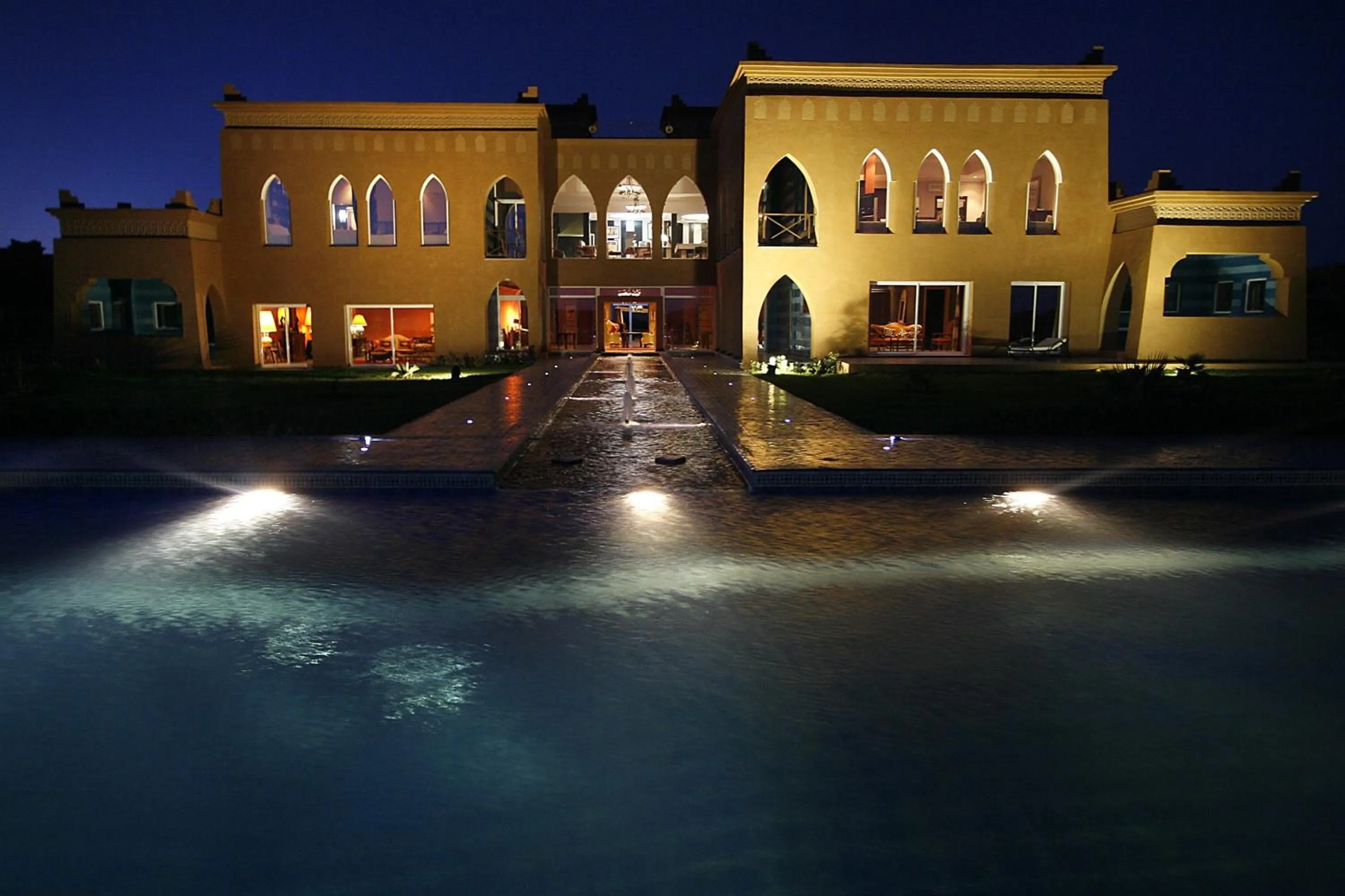 Facade/entrance in Sultana Royal Golf