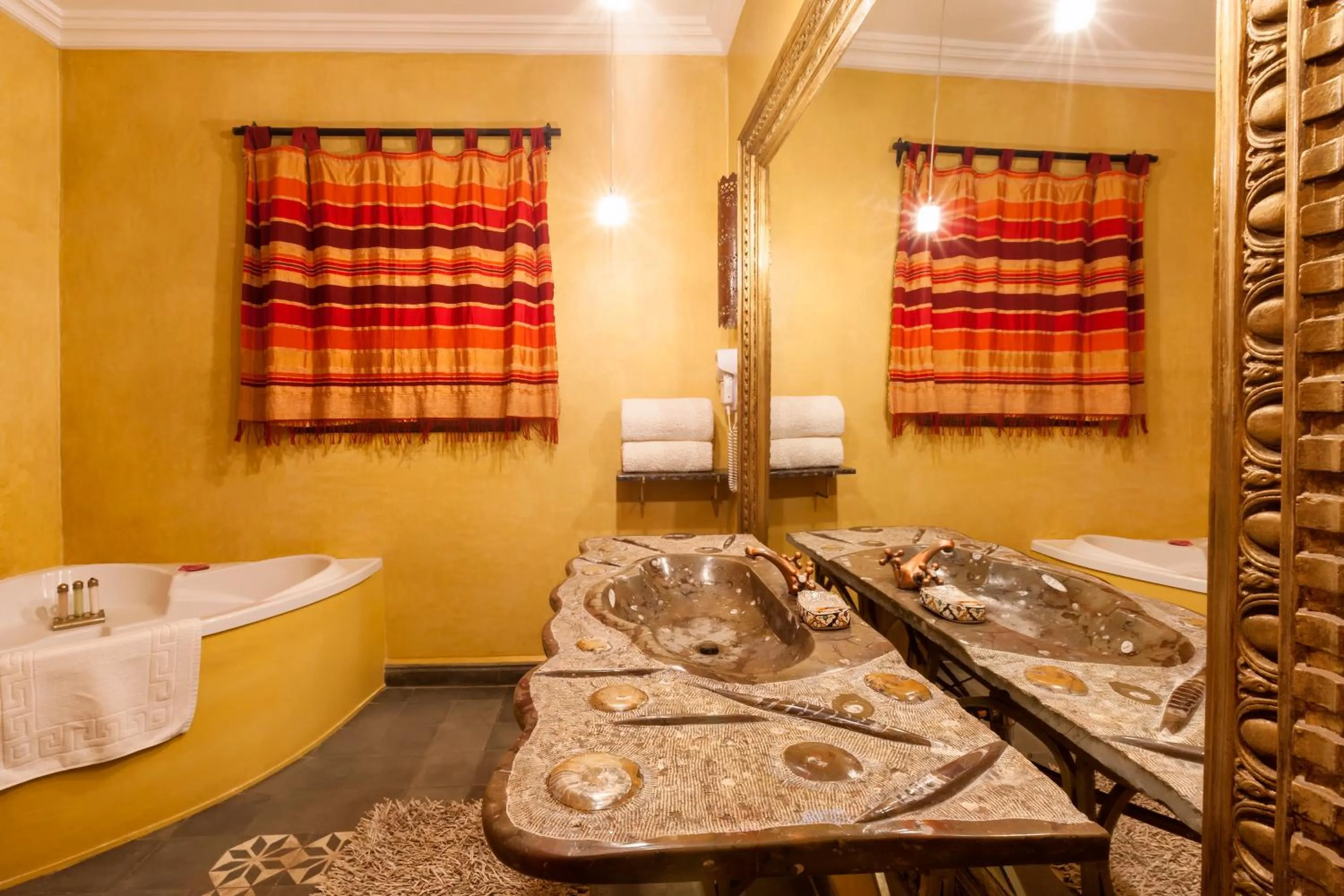 Bathroom in Sultana Royal Golf