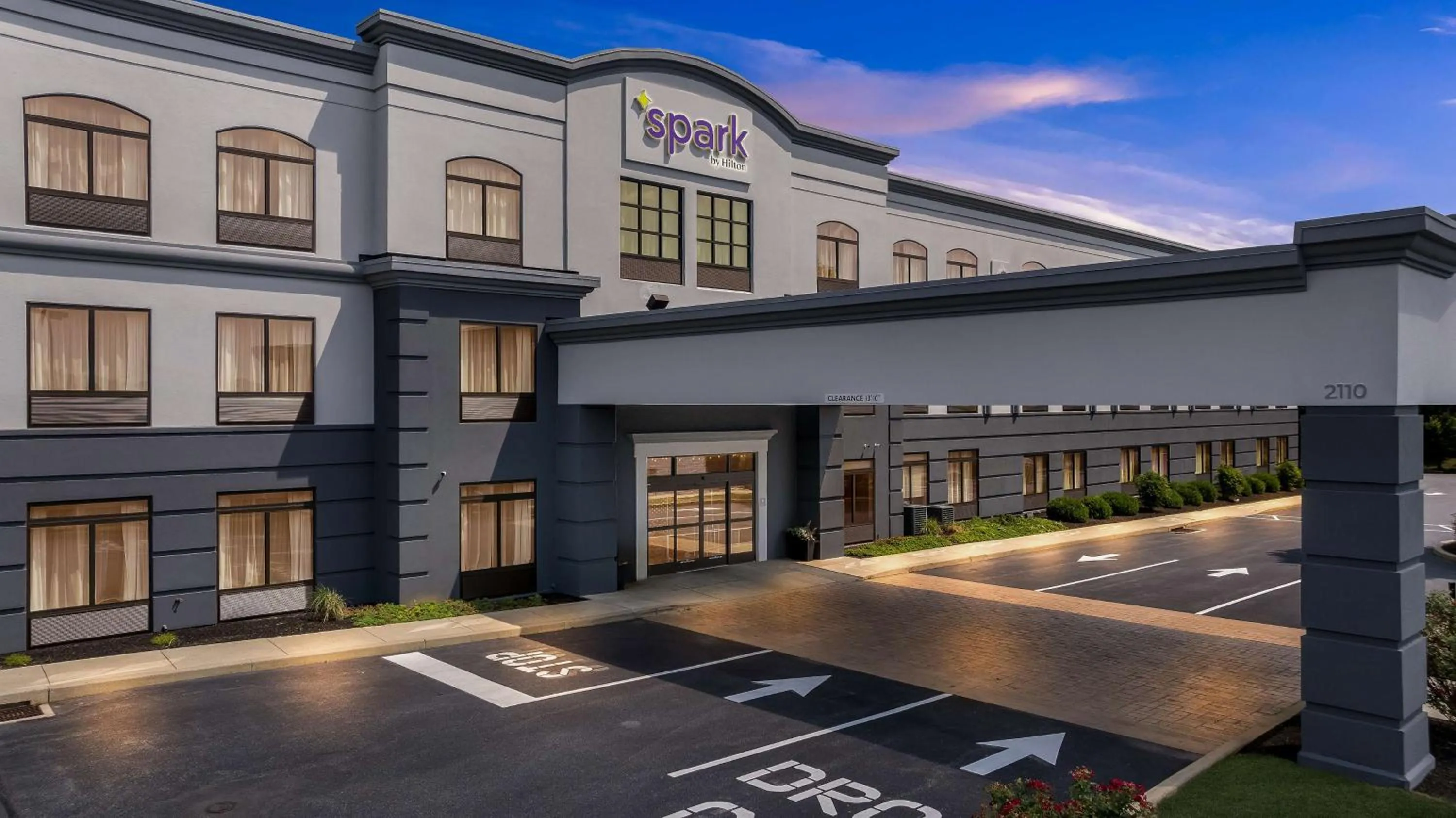 Property building in Spark by Hilton Lancaster Dutch Country