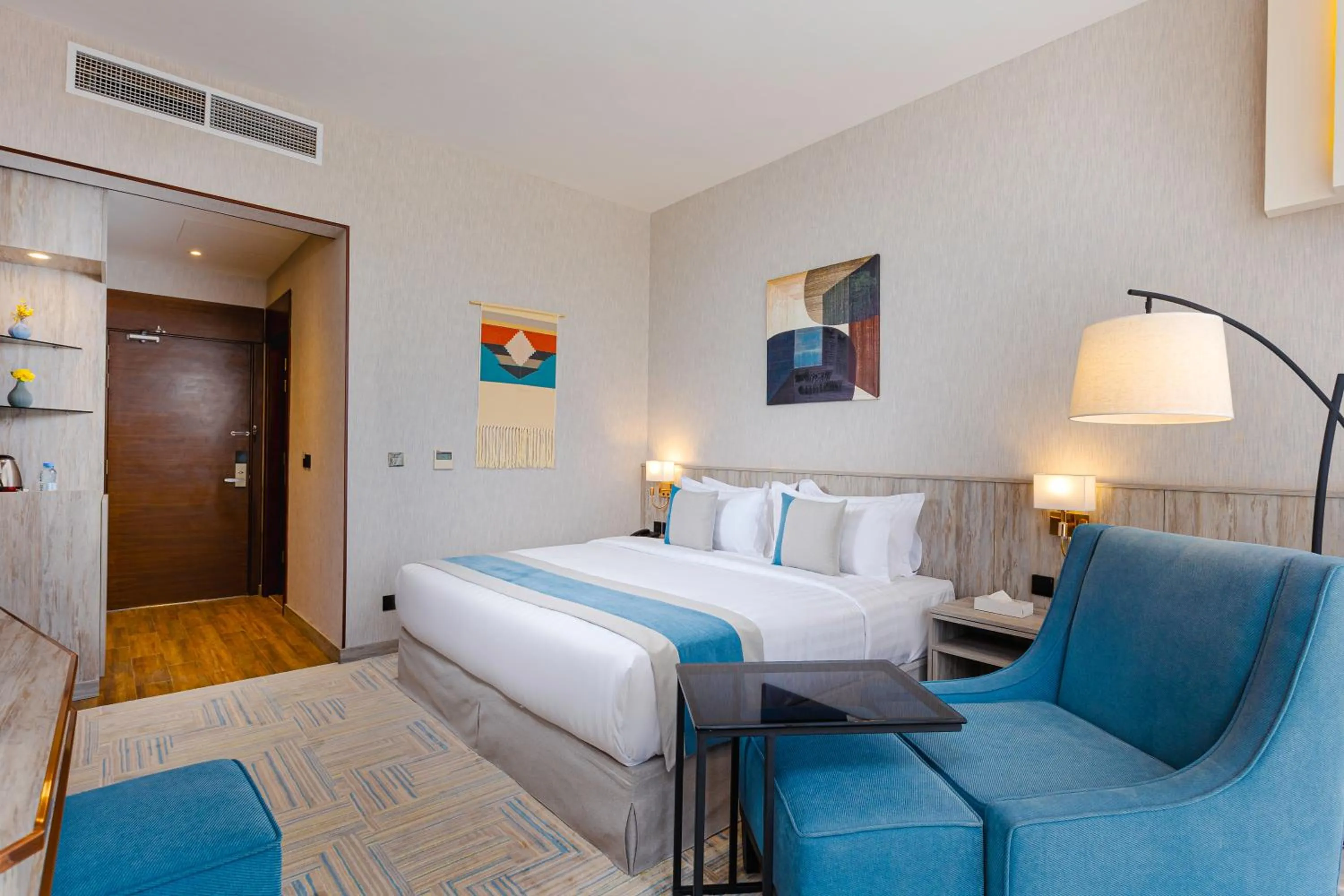 Bed in The Seasons Hotel