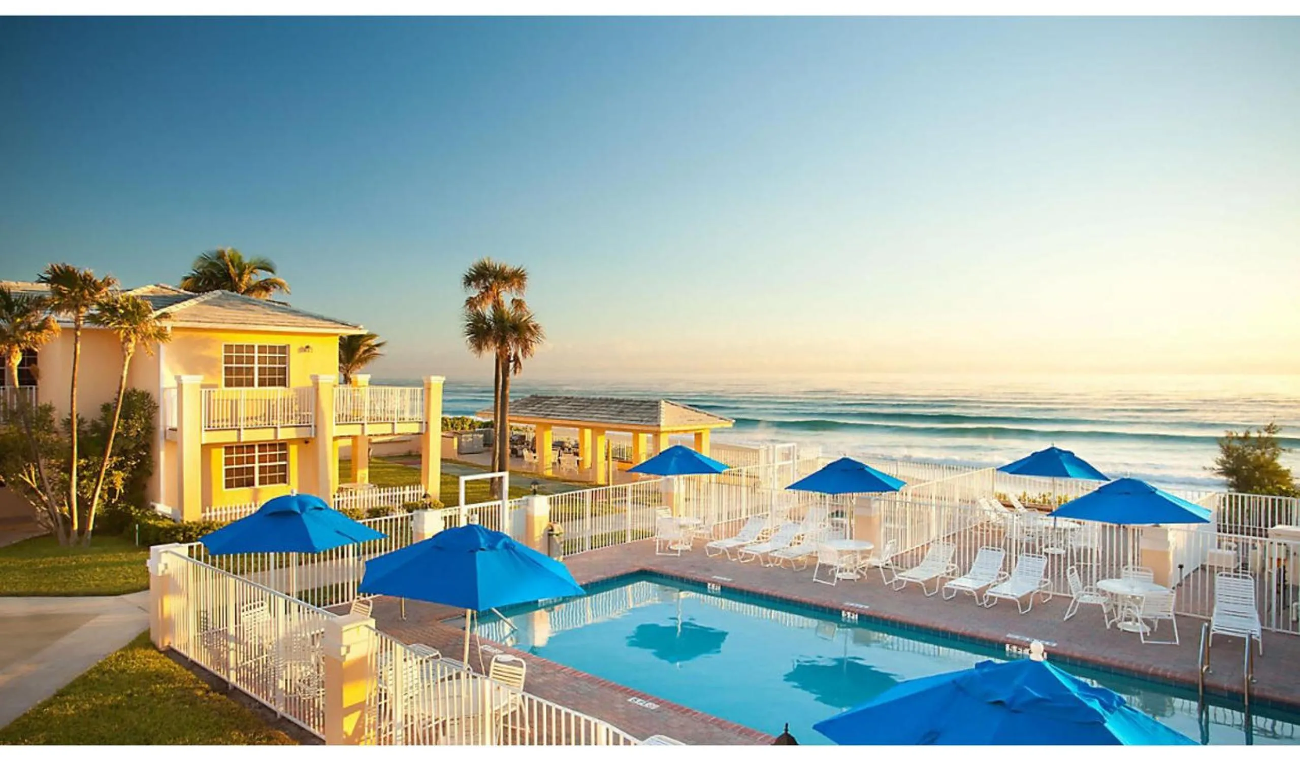 Property building in Gulfstream Manor
