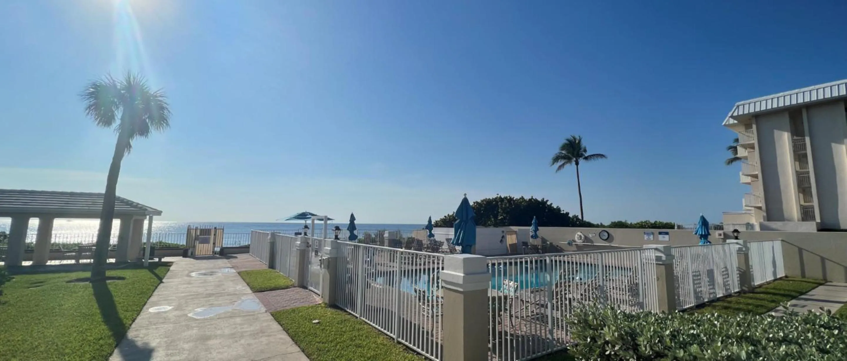 Natural landscape in Gulfstream Manor