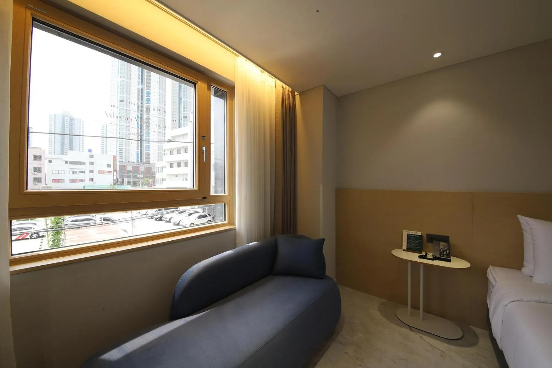 Bed in Asherah Villa d' aqua Hotel