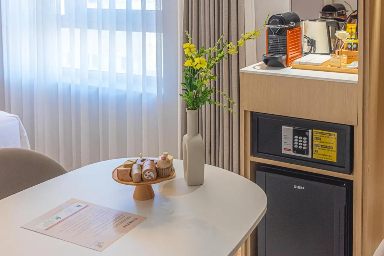 Asherah Villa d' aqua Hotel