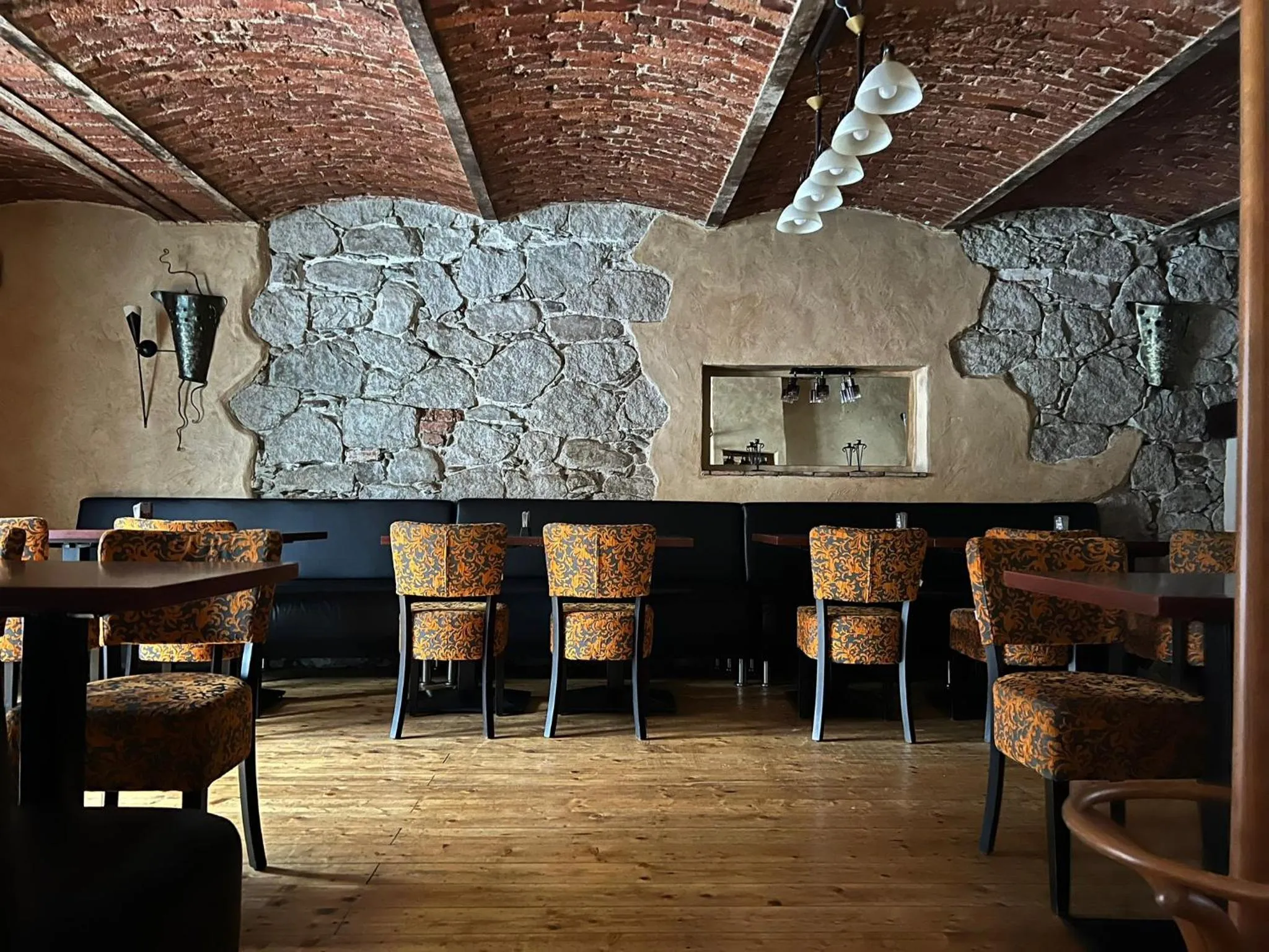 Restaurant/places to eat in Hotel Lomnice