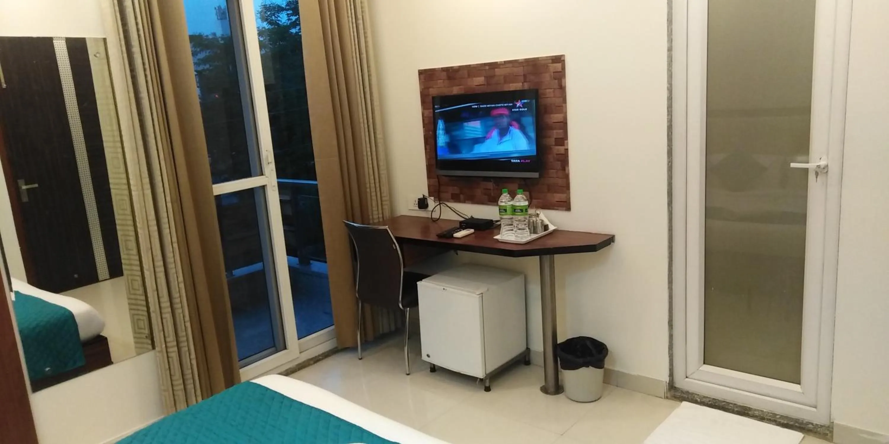 TV and multimedia in Asian Suites Cyber Park Gurgaon