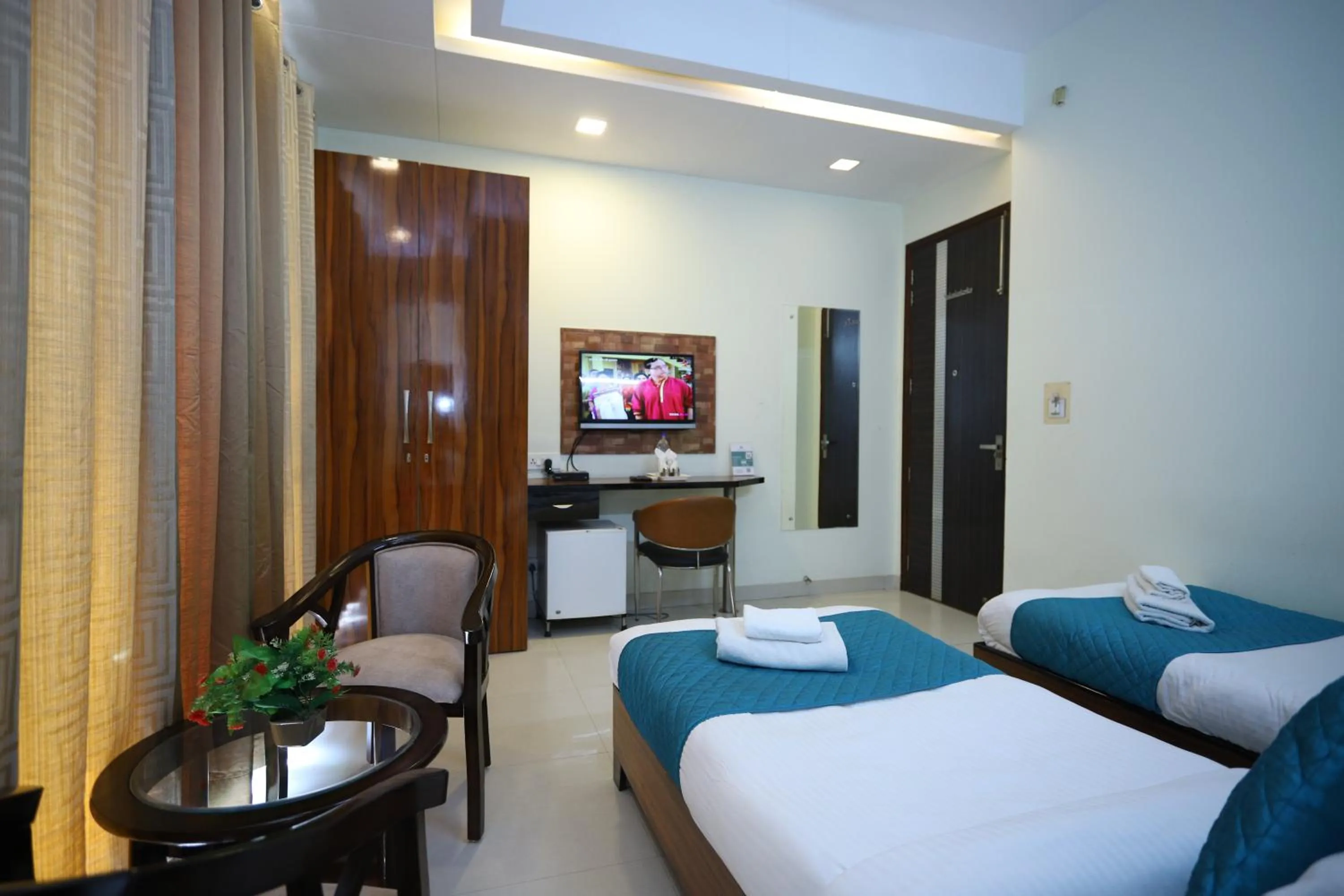Bedroom, Bed in Asian Suites Cyber Park Gurgaon