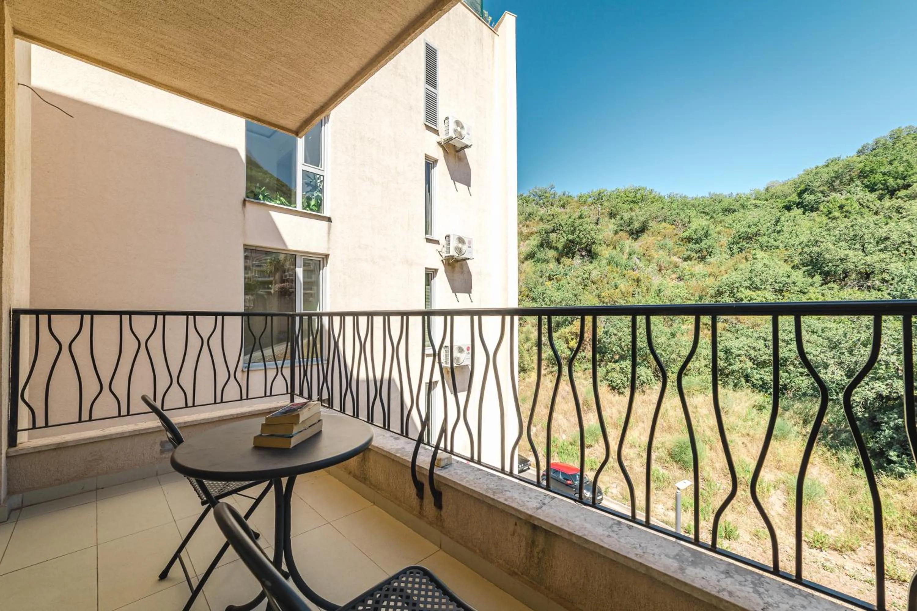 Balcony/Terrace in Hotel & Apartments HEC Residence