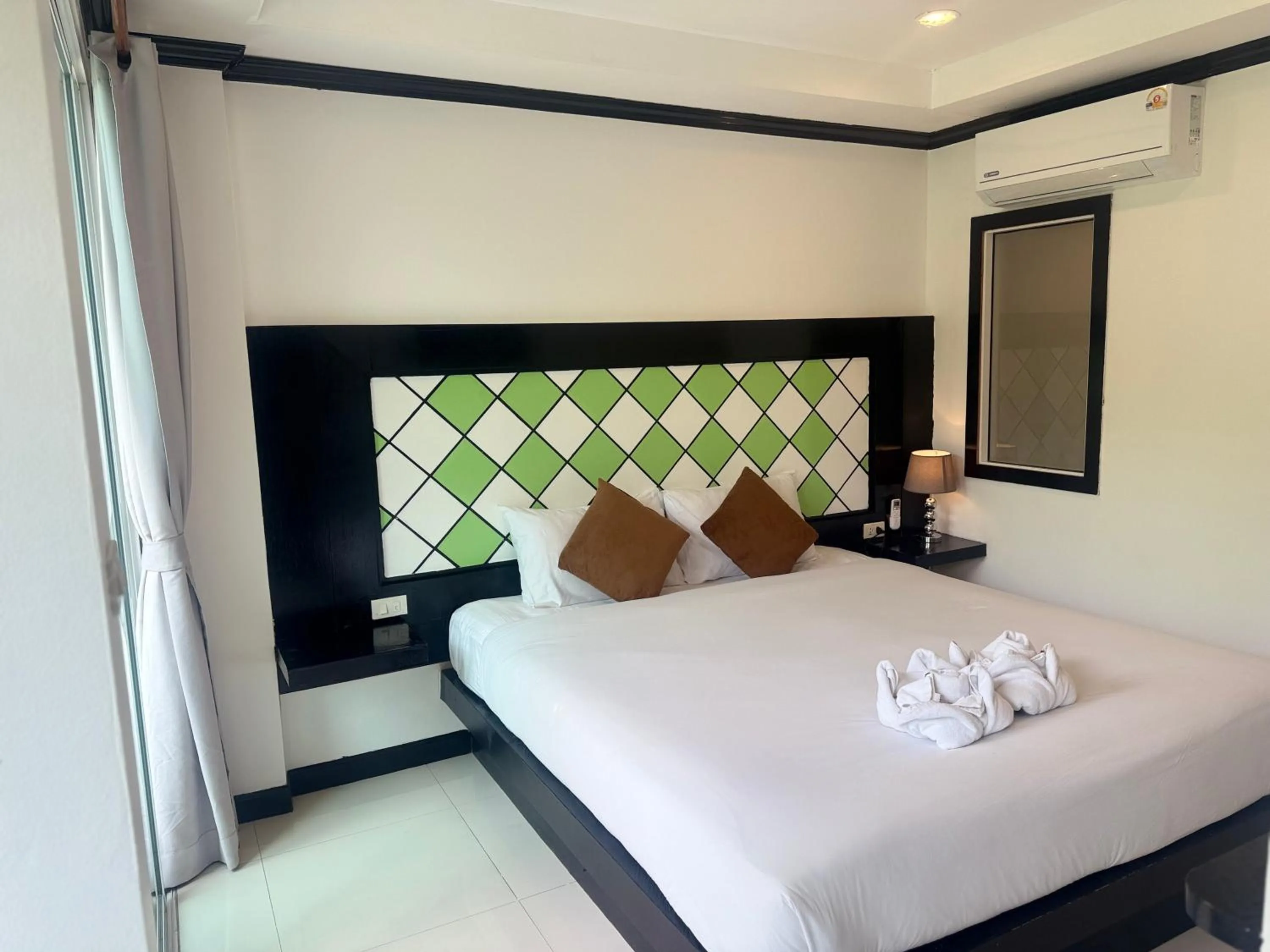 Bed in COZY Residence Patong