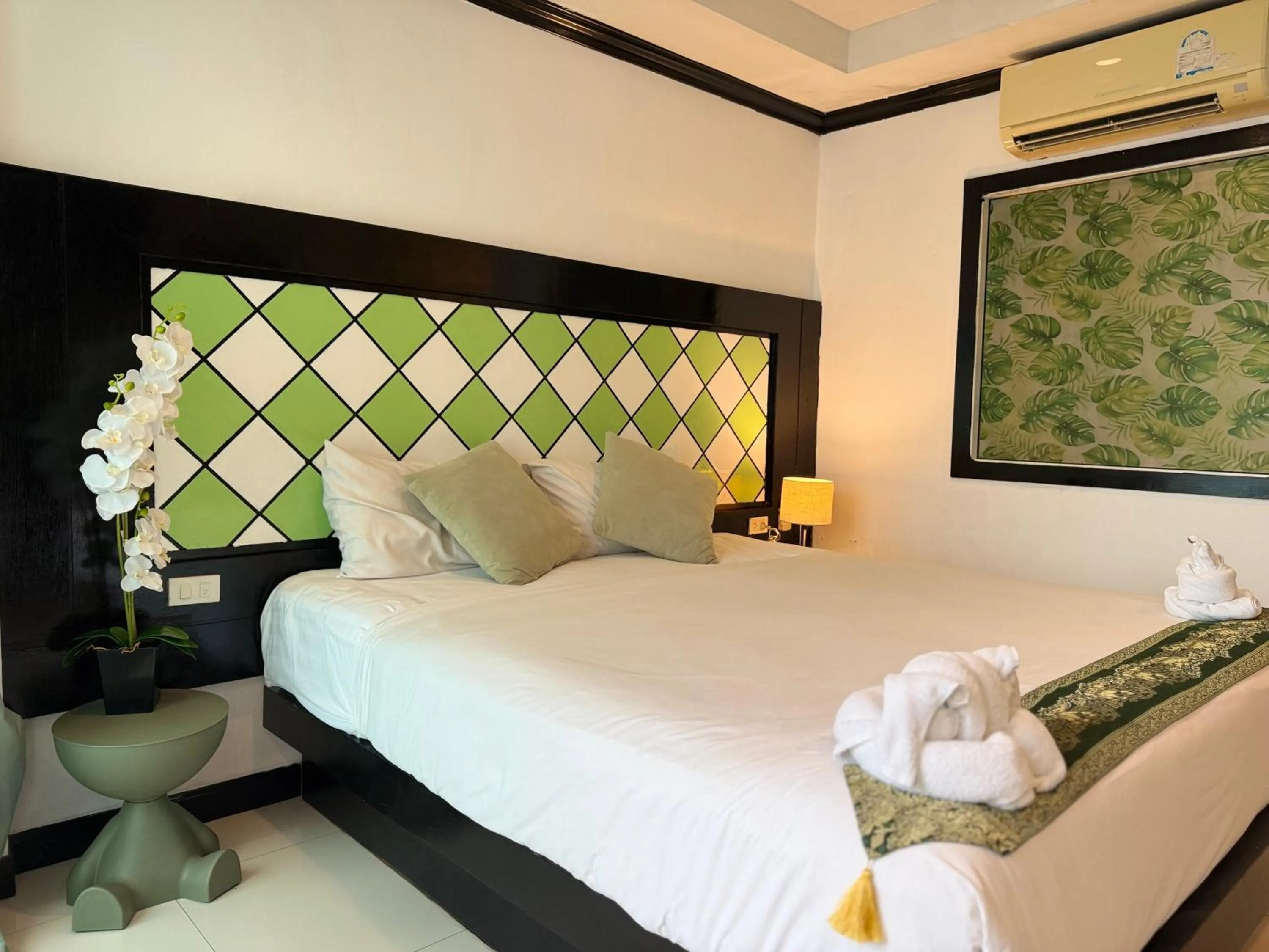 Bed in COZY Residence Patong