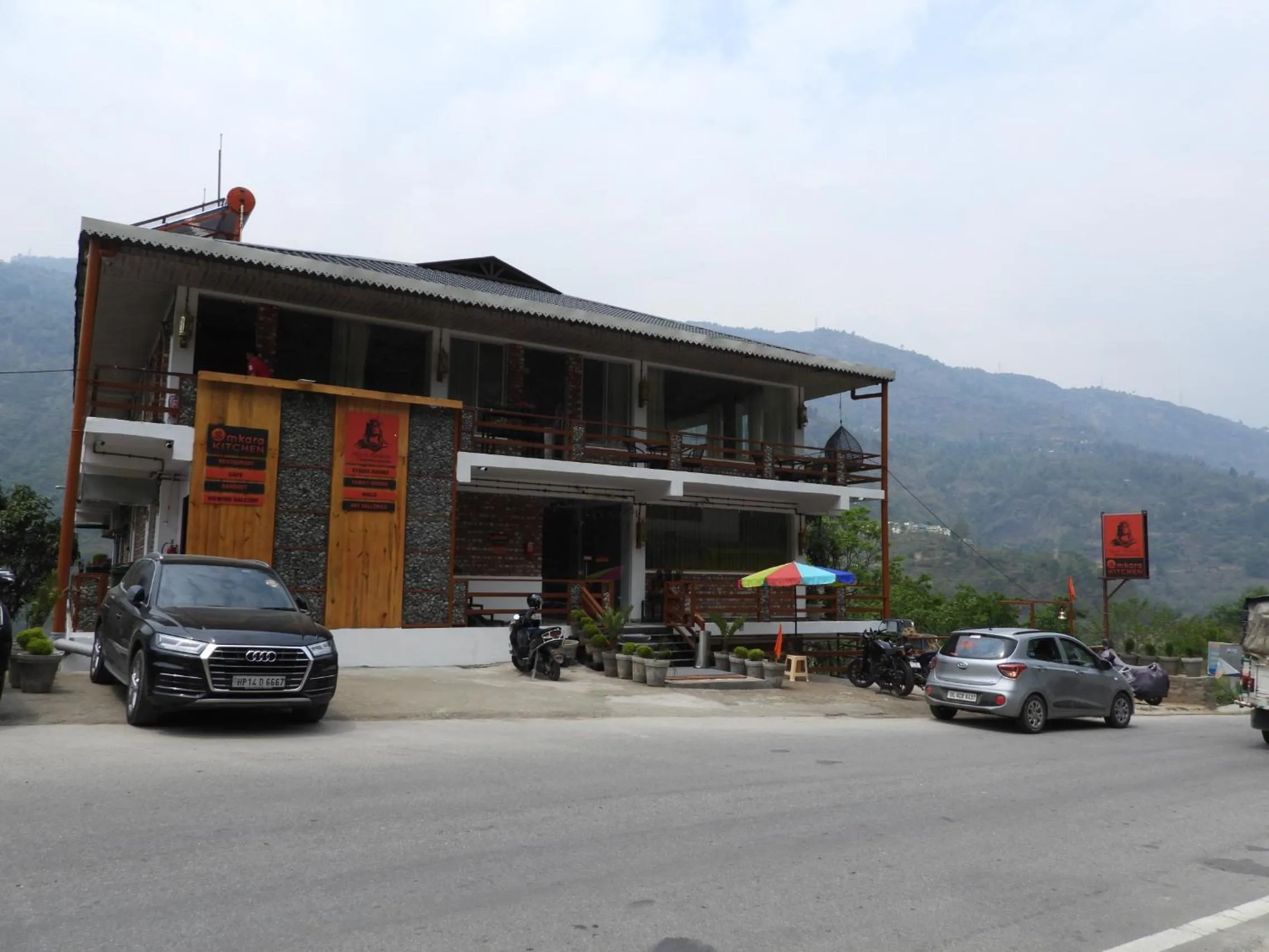 Facade/entrance in Mystic Kailasha Kedarnath - Tungnath Valley