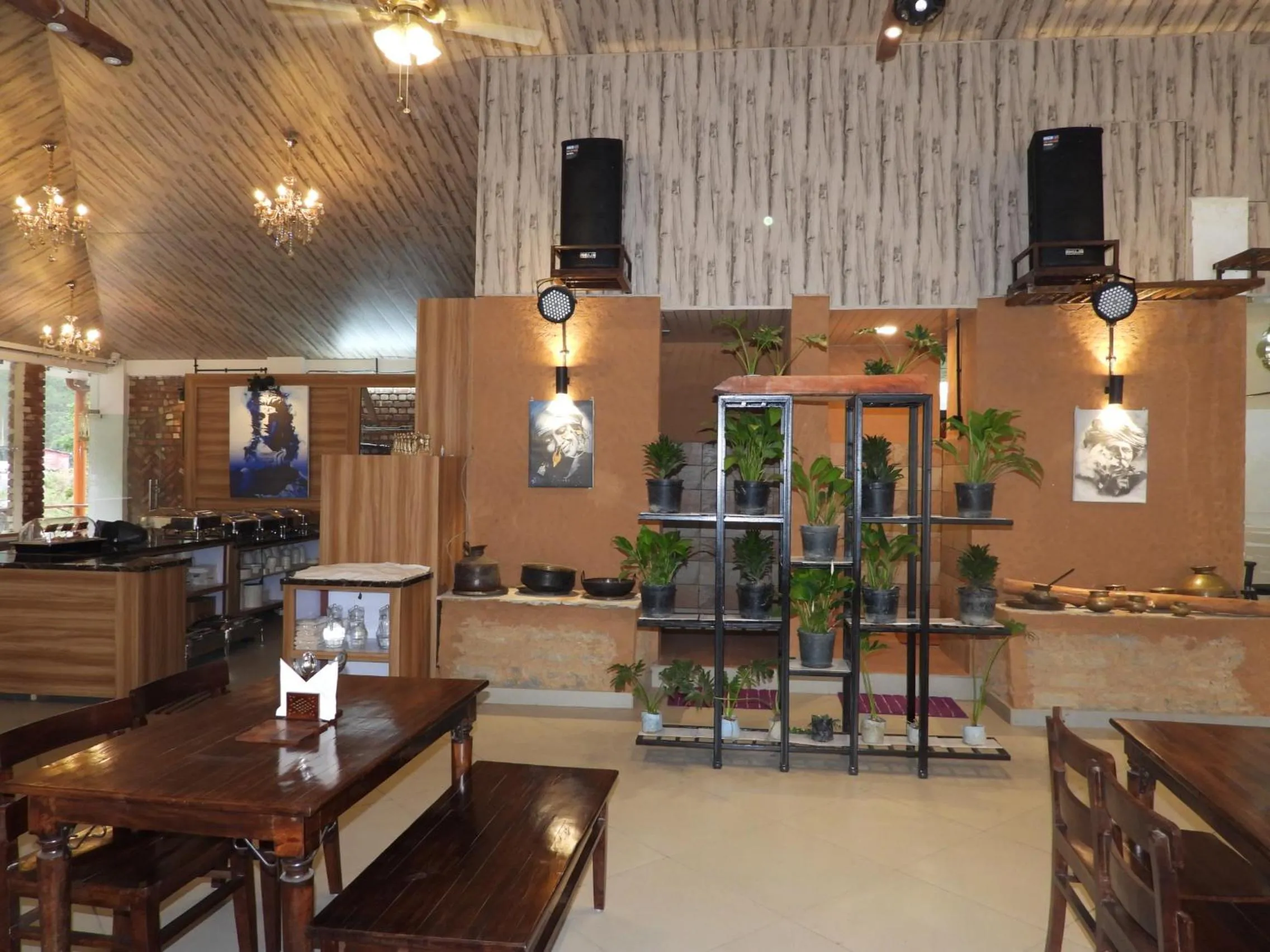 Restaurant/places to eat in Mystic Kailasha Kedarnath - Tungnath Valley