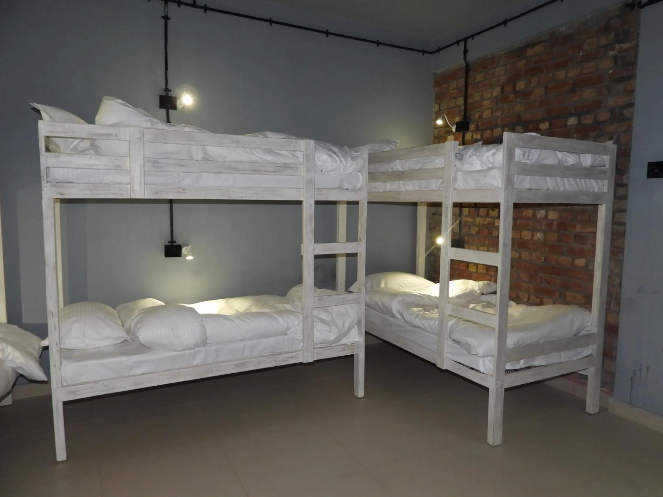 bunk bed, Bed in Mystic Kailasha Kedarnath - Tungnath Valley