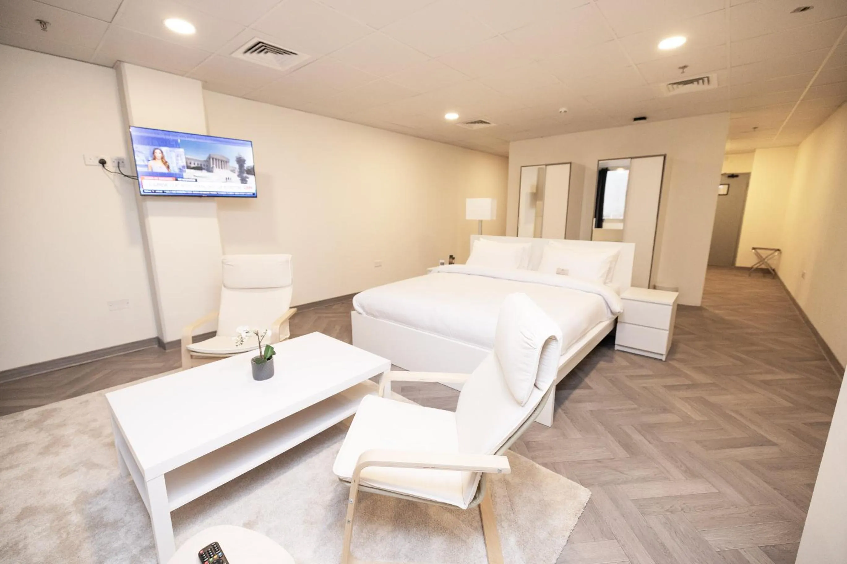 Photo of the whole room, Bed in Riggae Tower Hotel