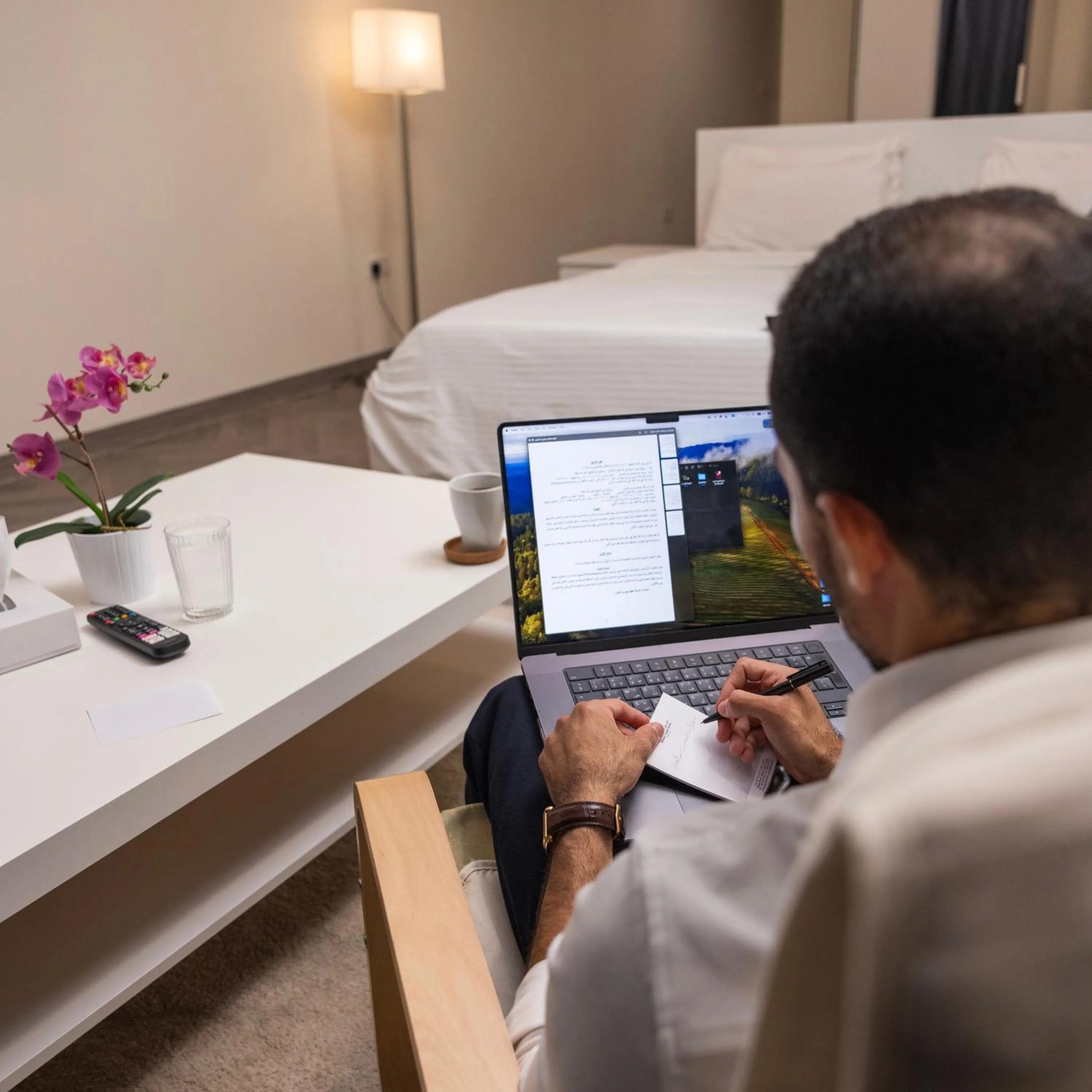 People, Bed in Riggae Tower Hotel