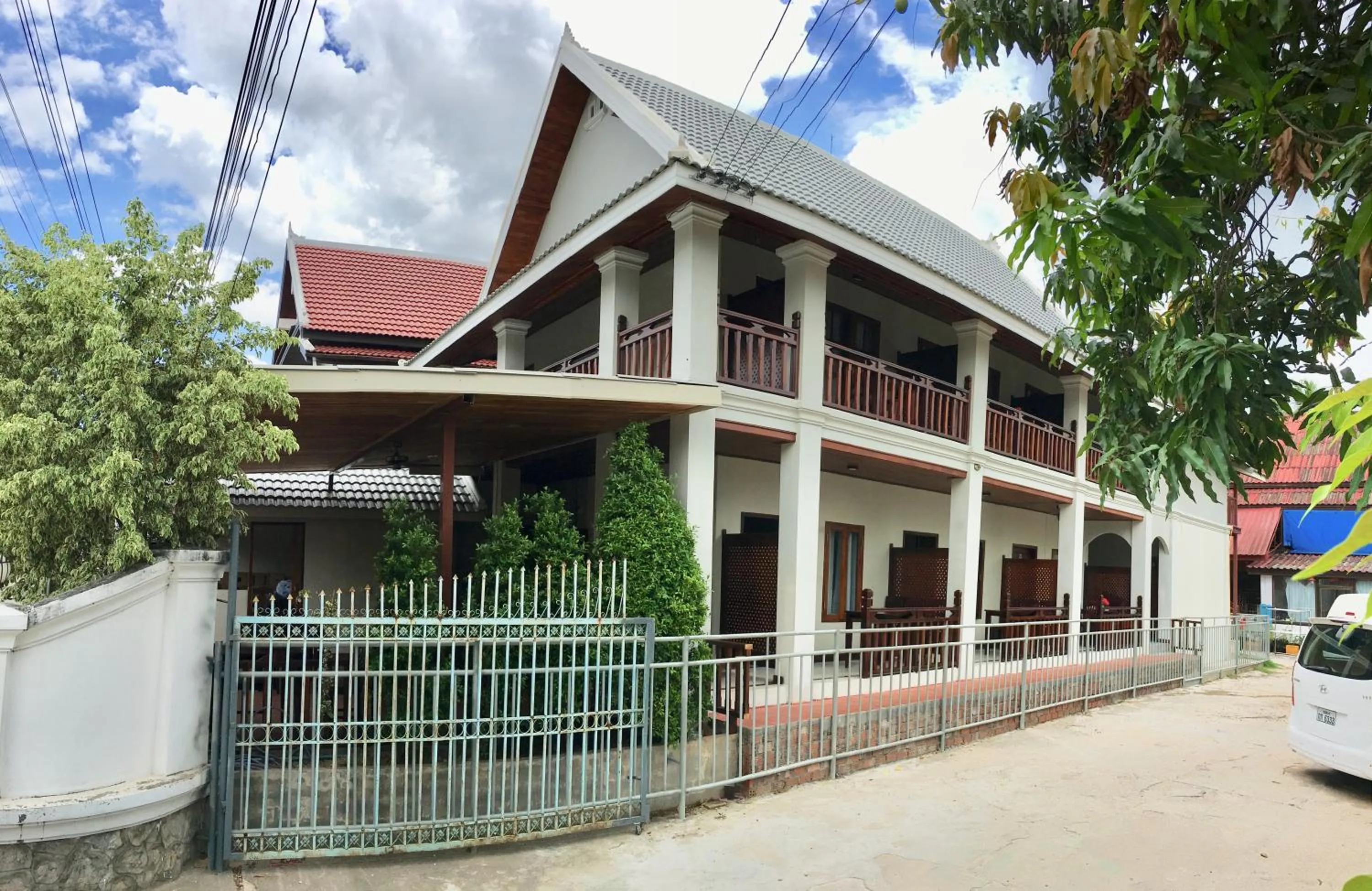 Le KhounSok Boutique Hotel