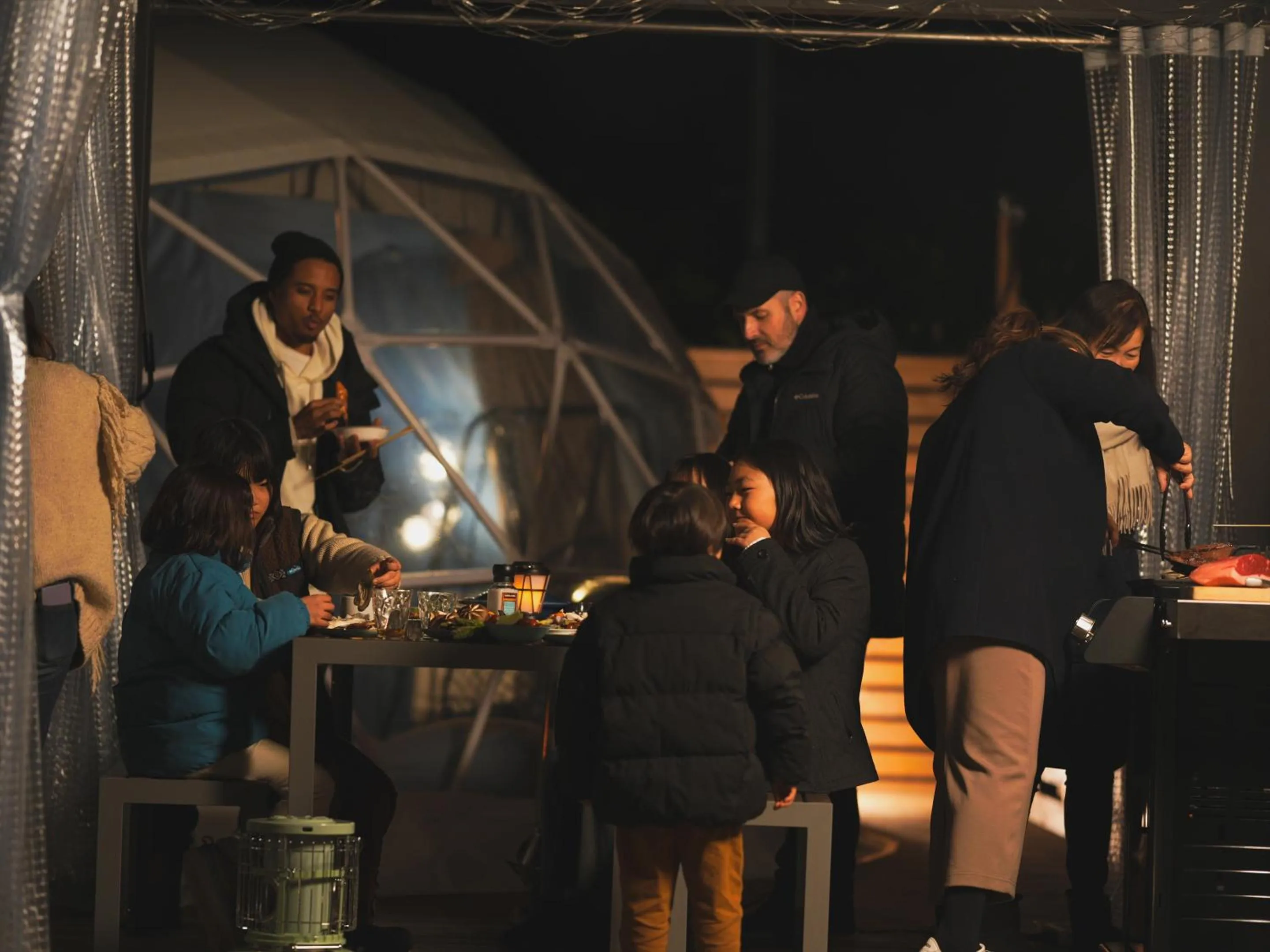 Night in Seage Torami Coastside