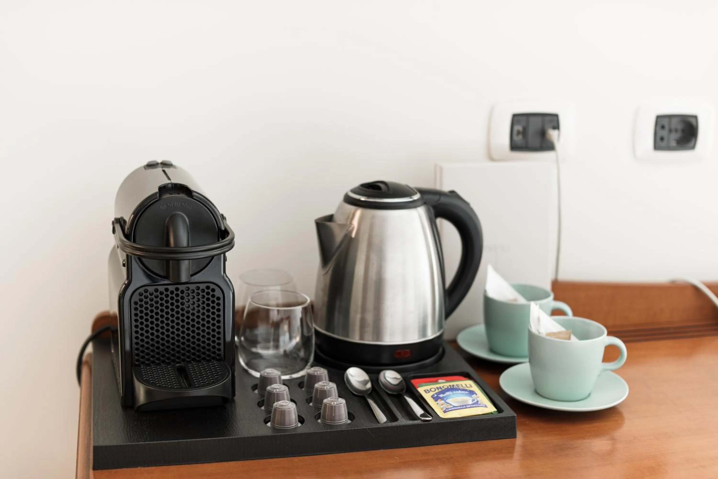 Coffee/tea facilities in Esposizione Boutique