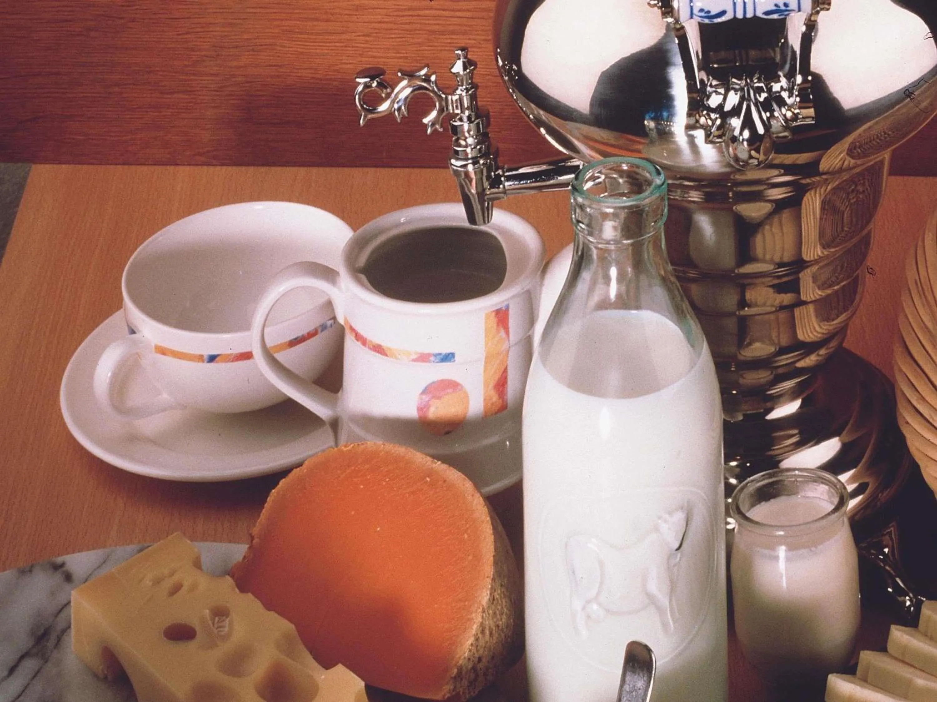 Restaurant/places to eat in Novotel Nadi