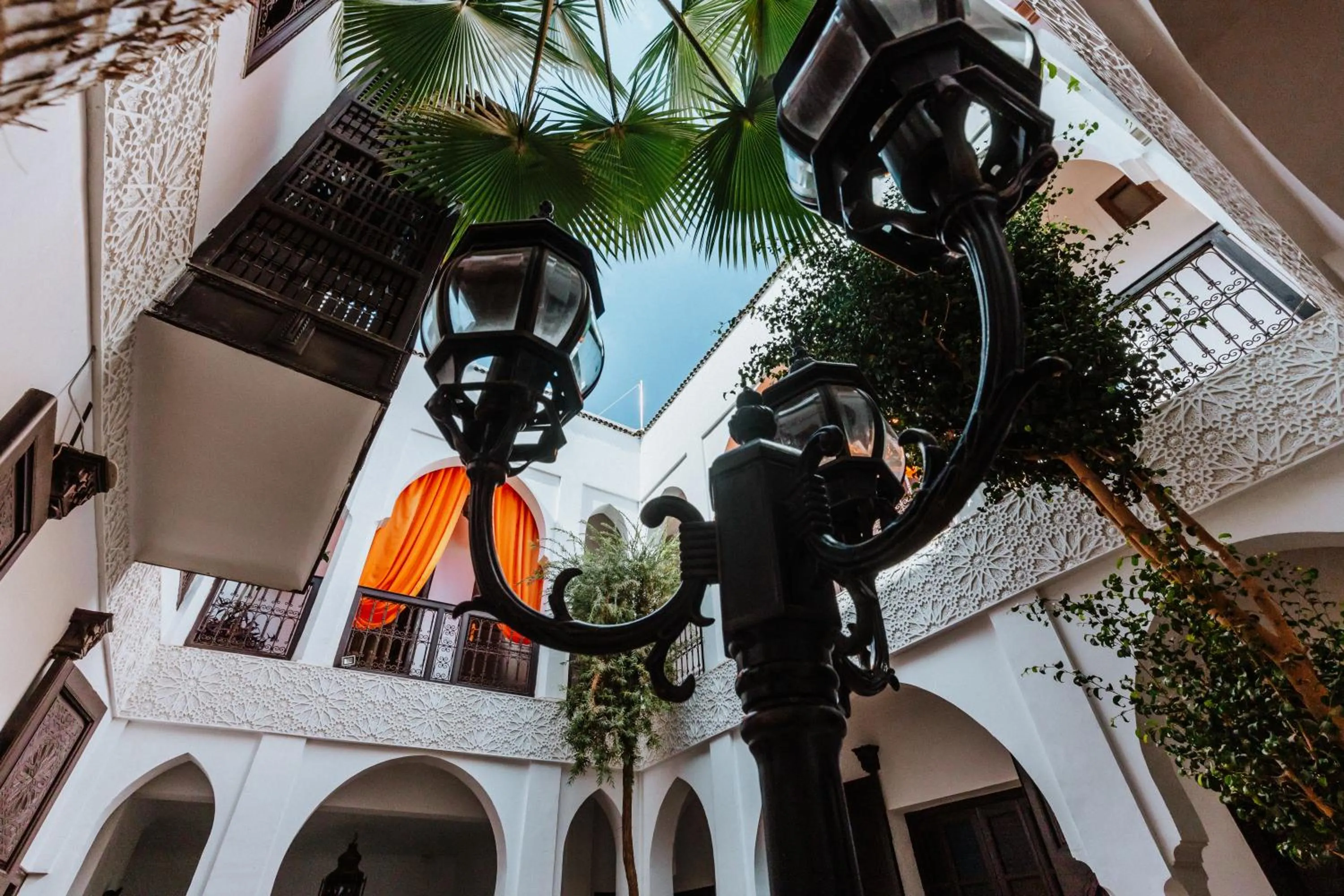 Restaurant/places to eat in Riad Alwane