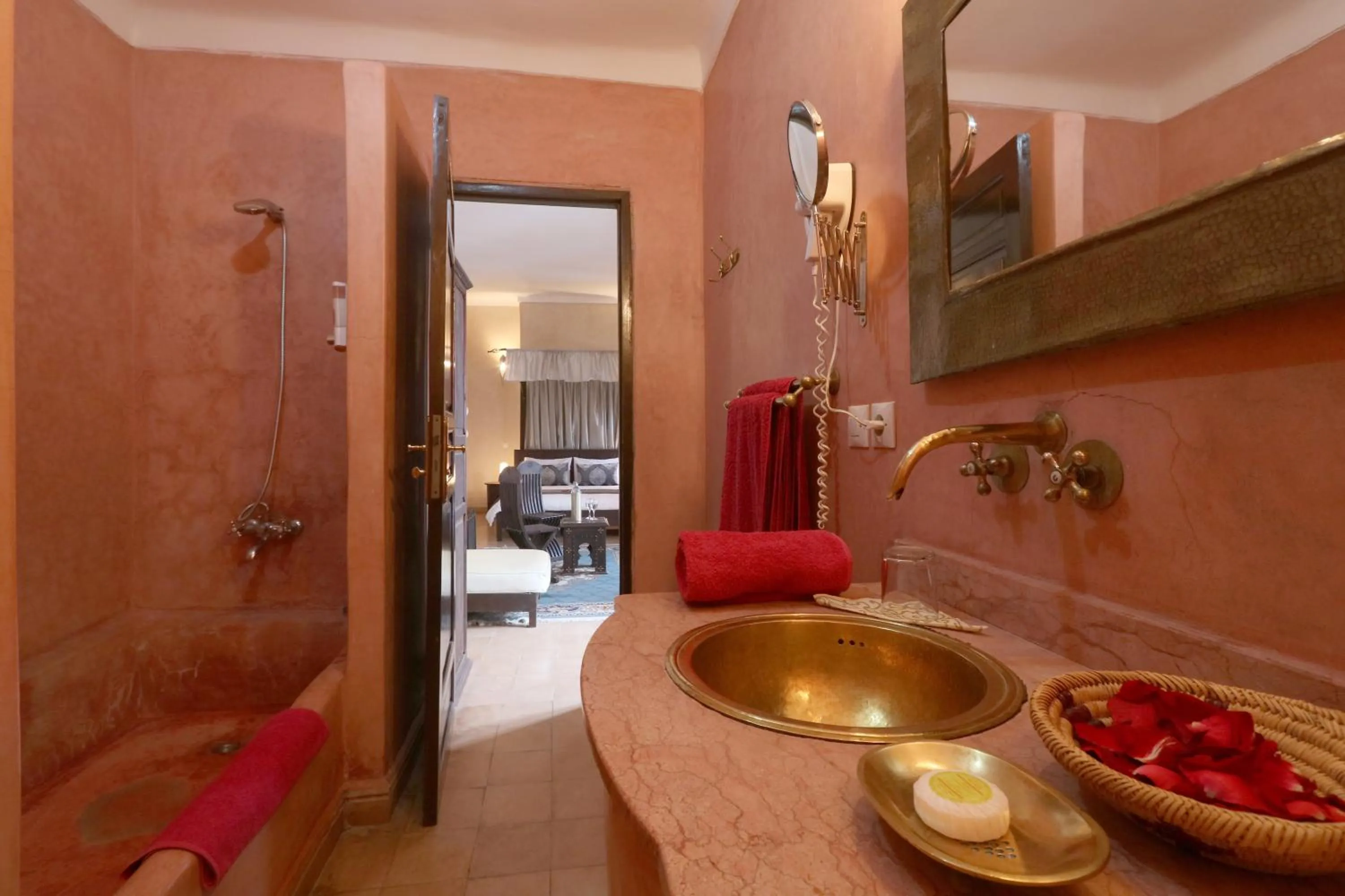 Bathroom in Riad Alwane
