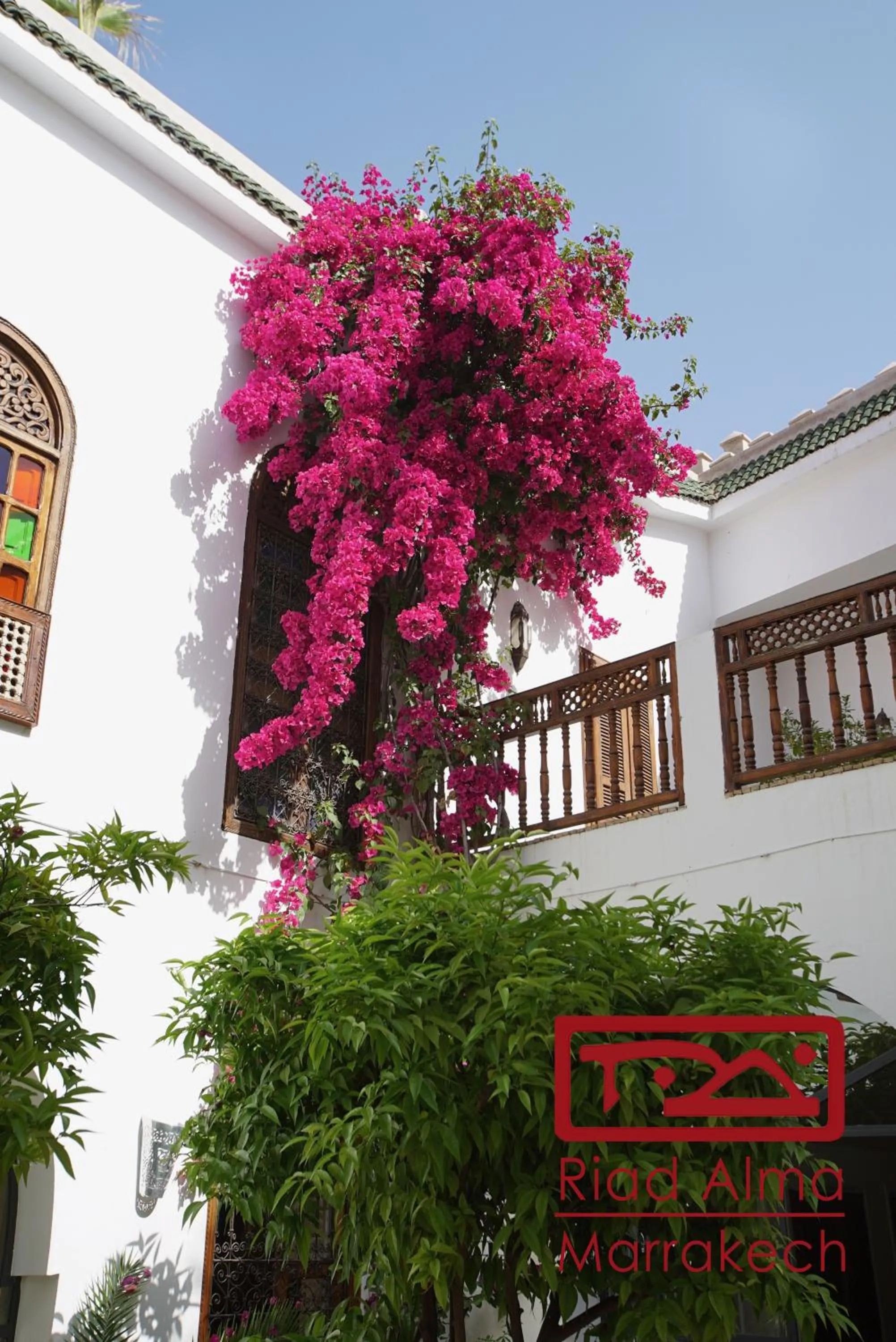 Property building in Riad Alma