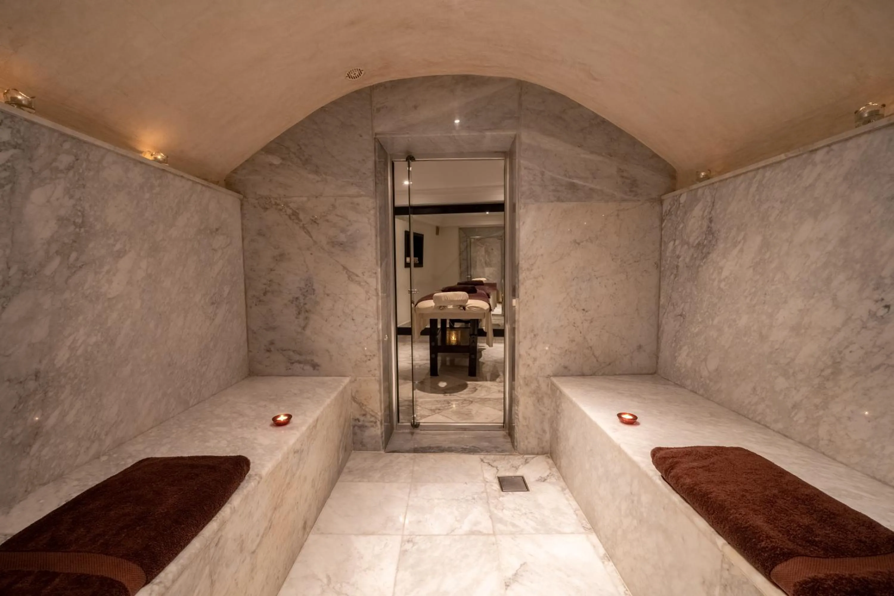 Steam room, Bed in Riad Alma