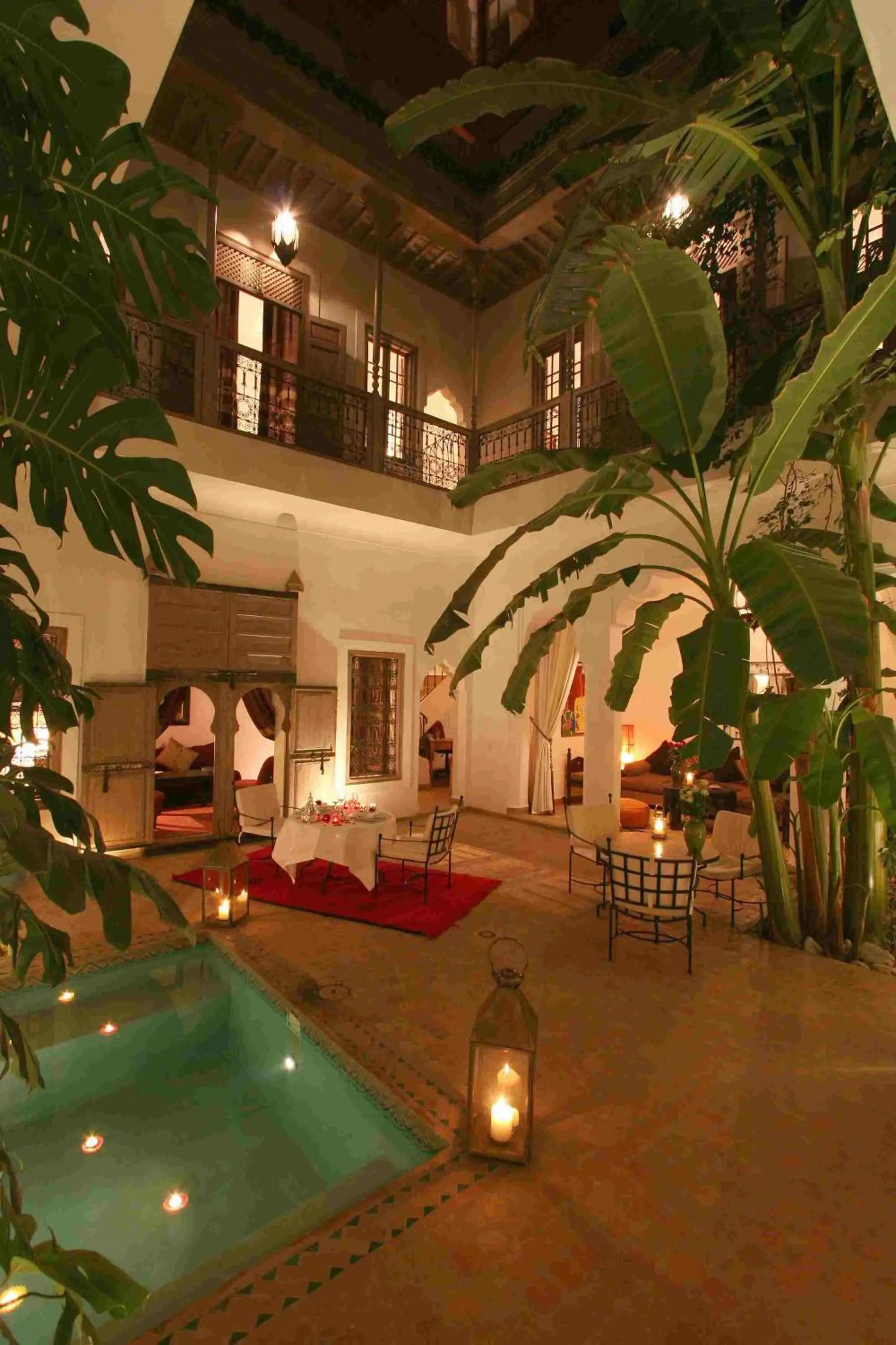 Restaurant/places to eat in Riad Altair