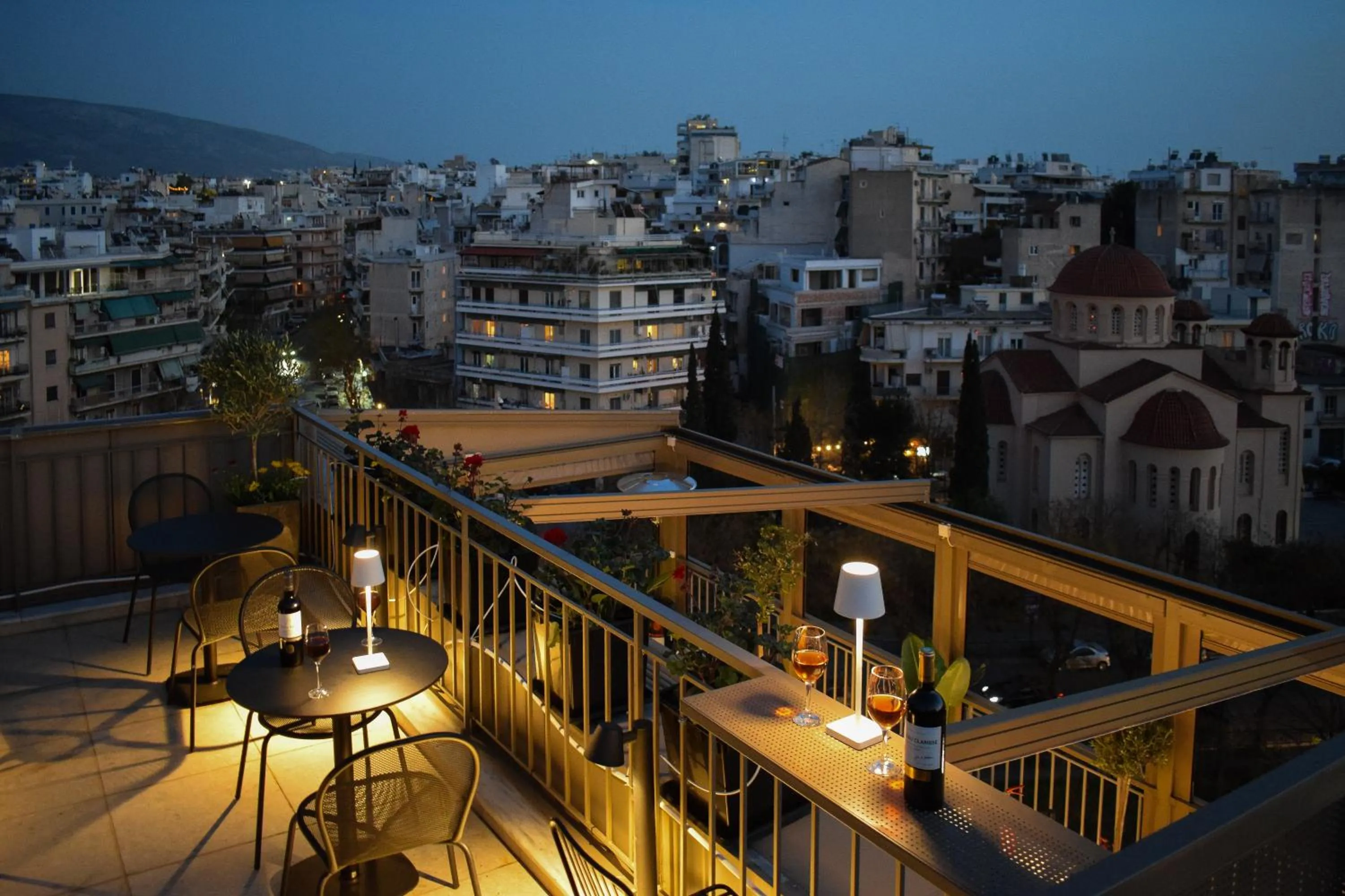 Property building in Urban Frame Acropolis