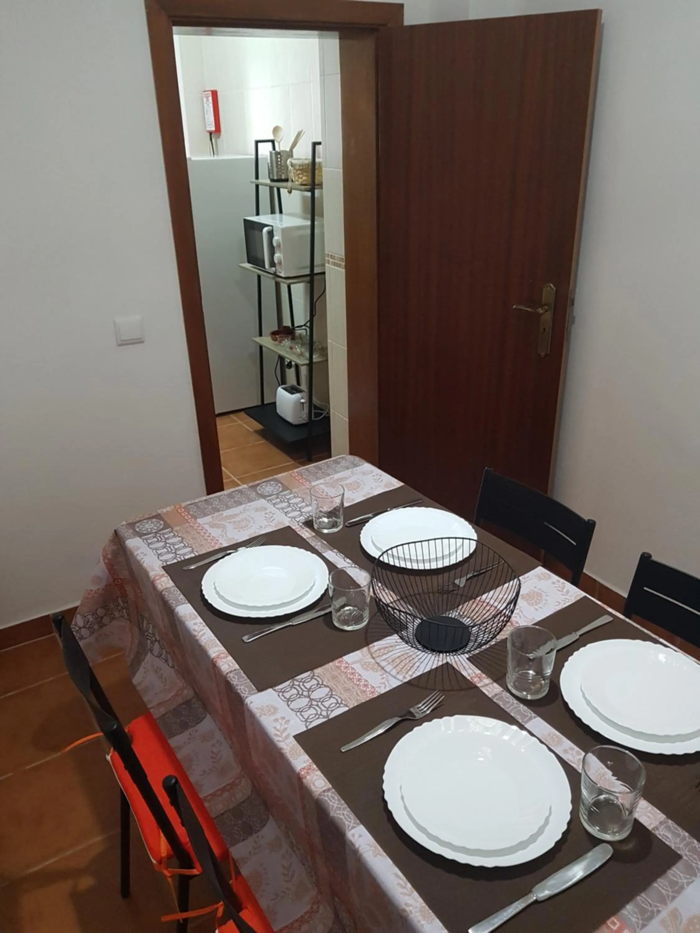 Dining area in Moradia Rocleo Tavira House